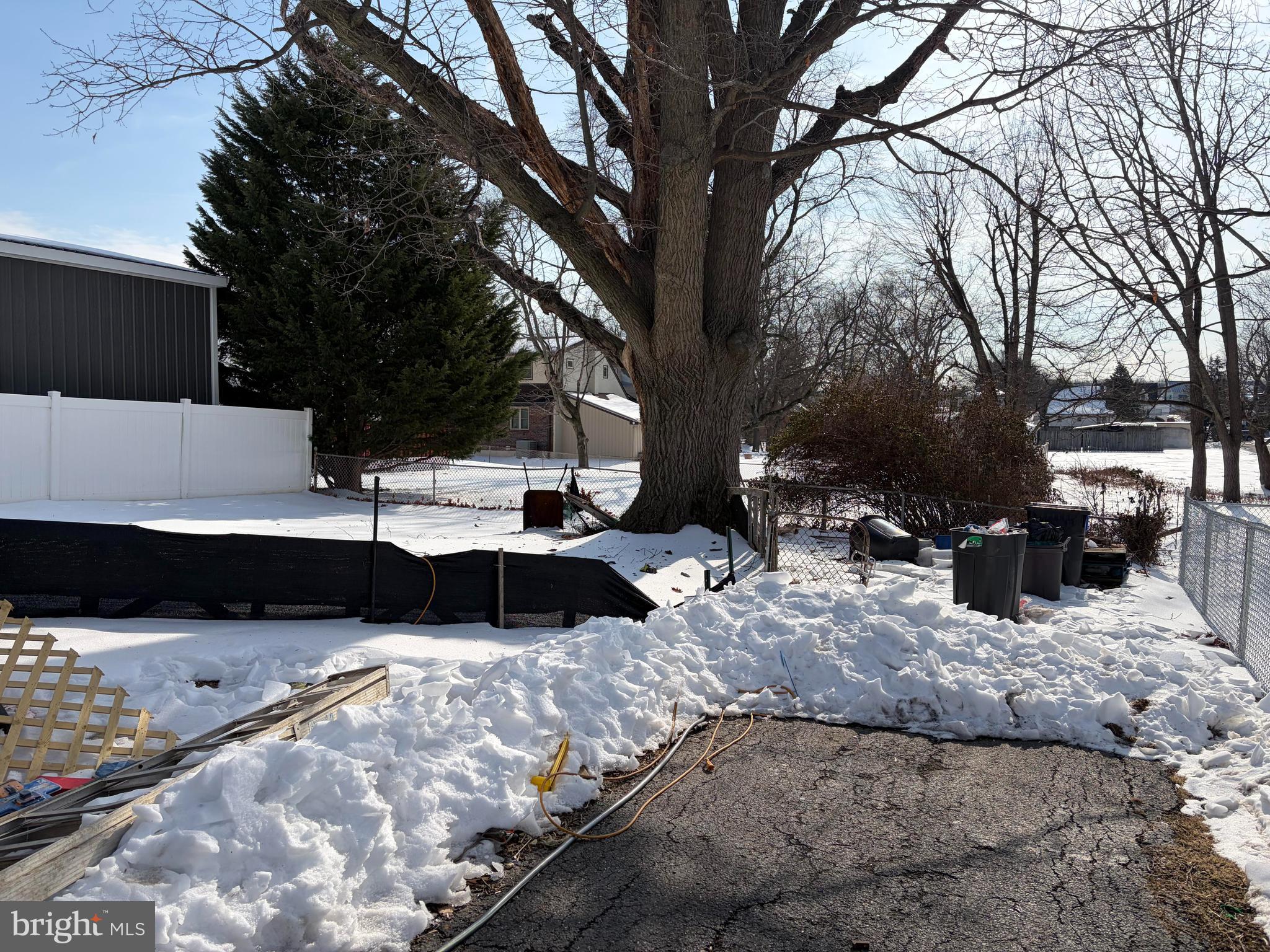 1015 GALBRAITH AVENUE