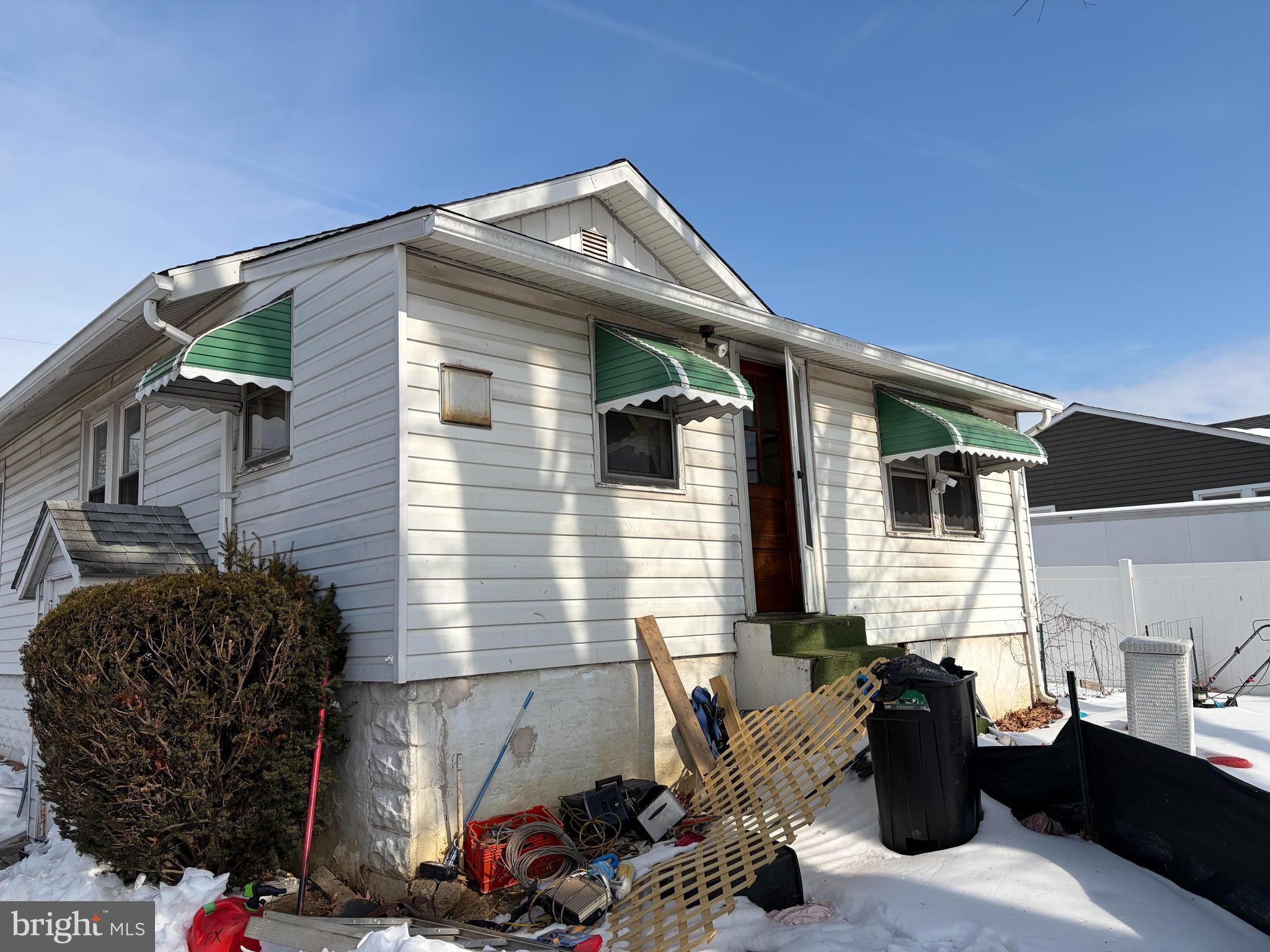 1015 GALBRAITH AVENUE