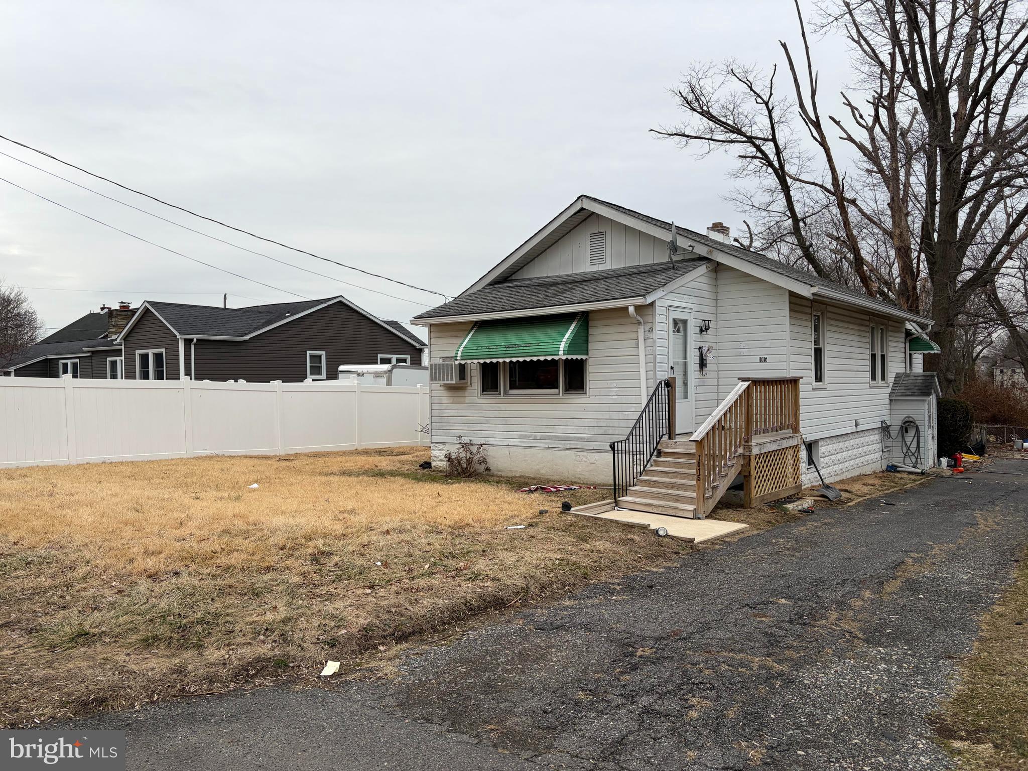 1015 GALBRAITH AVENUE