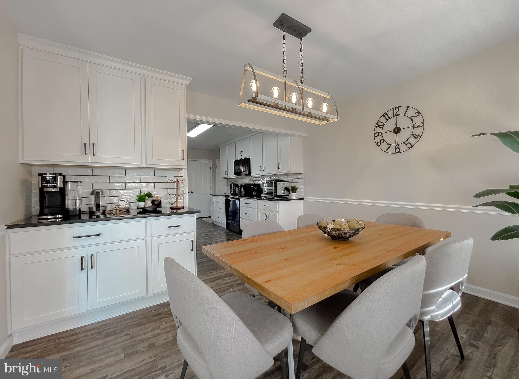 ORIOLE LANDING - Residential