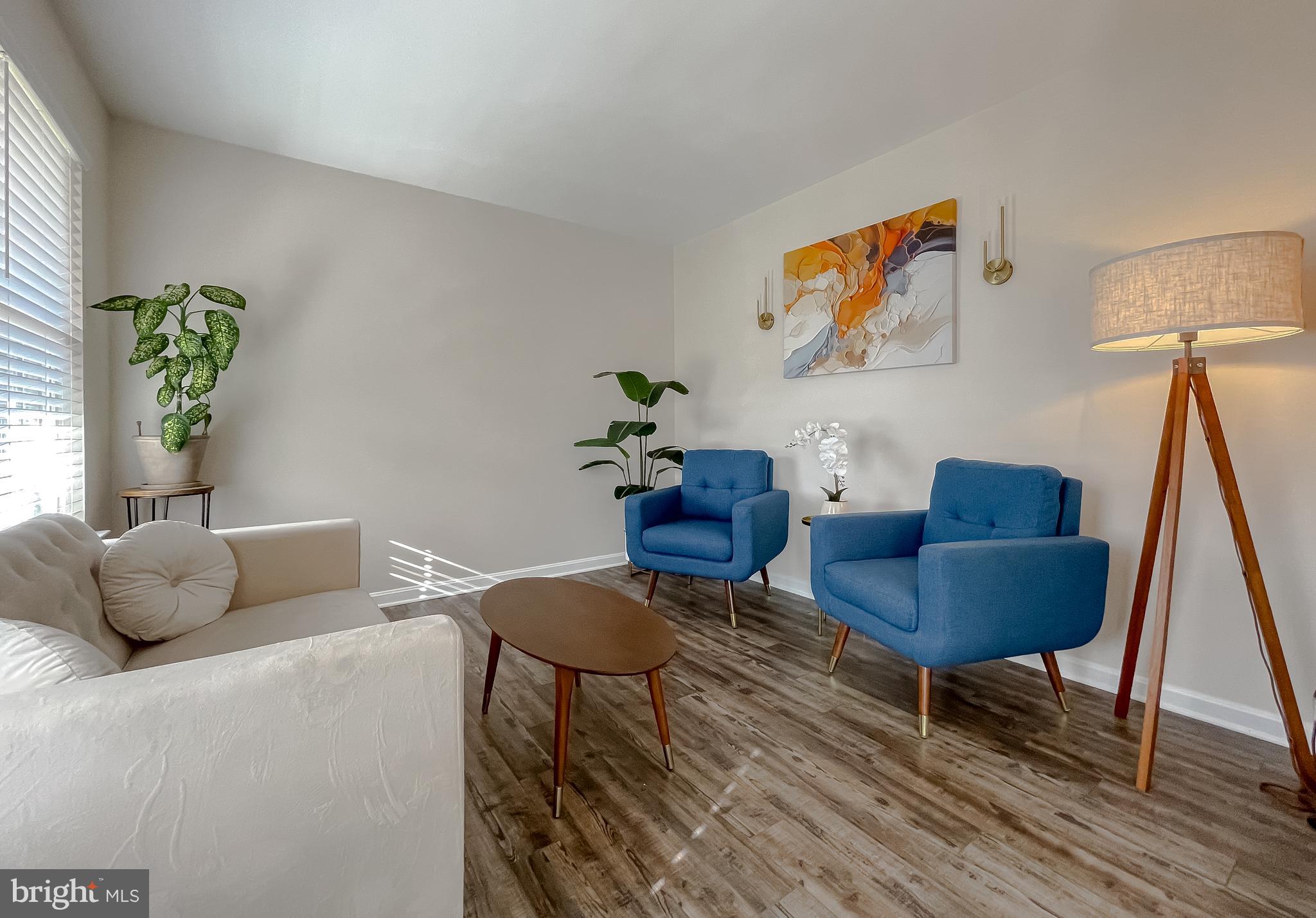 ORIOLE LANDING - Residential