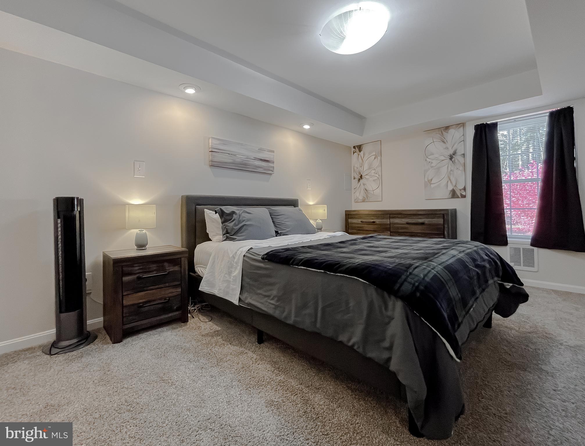 ORIOLE LANDING - Residential