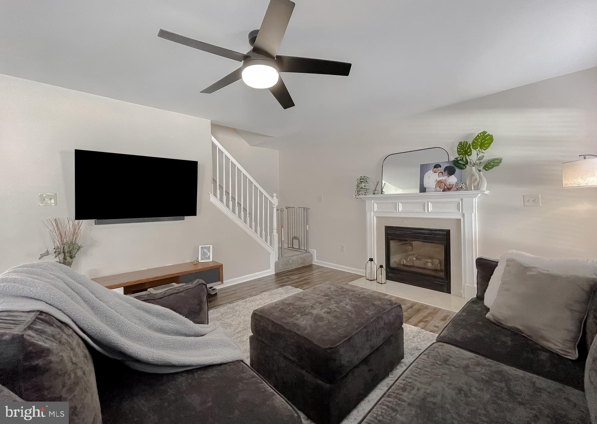 ORIOLE LANDING - Residential