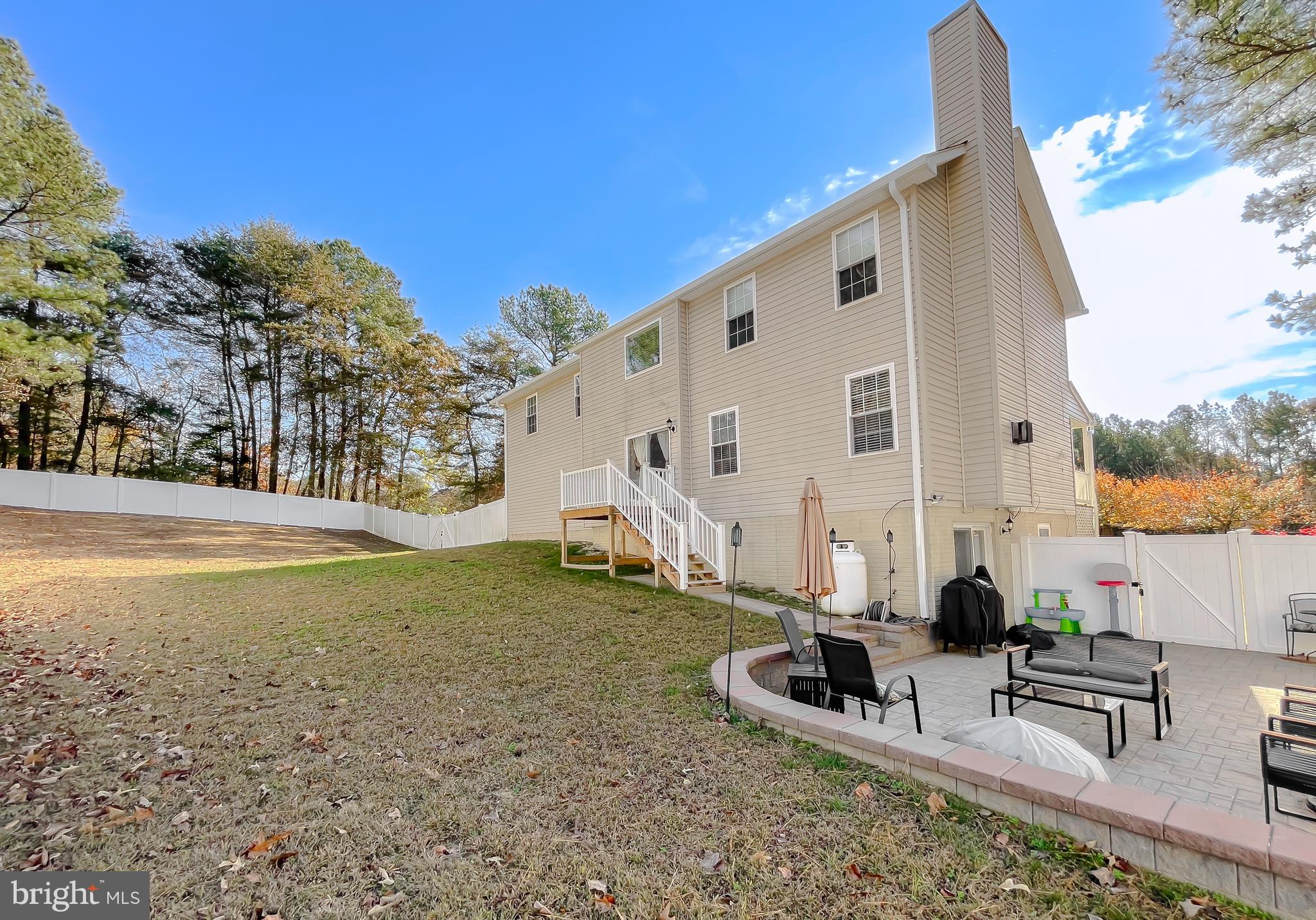 ORIOLE LANDING - Residential