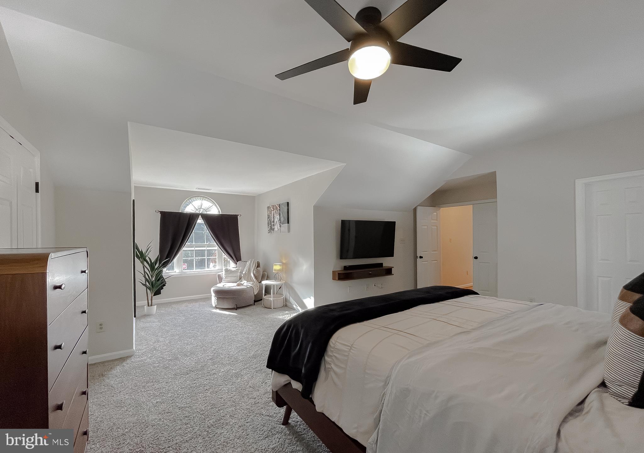 ORIOLE LANDING - Residential