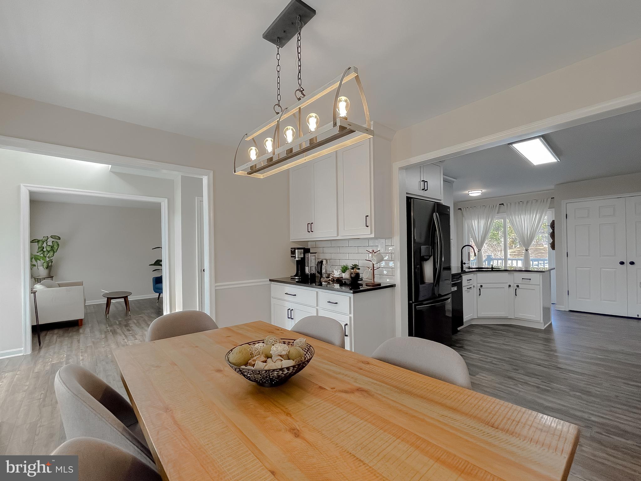 ORIOLE LANDING - Residential