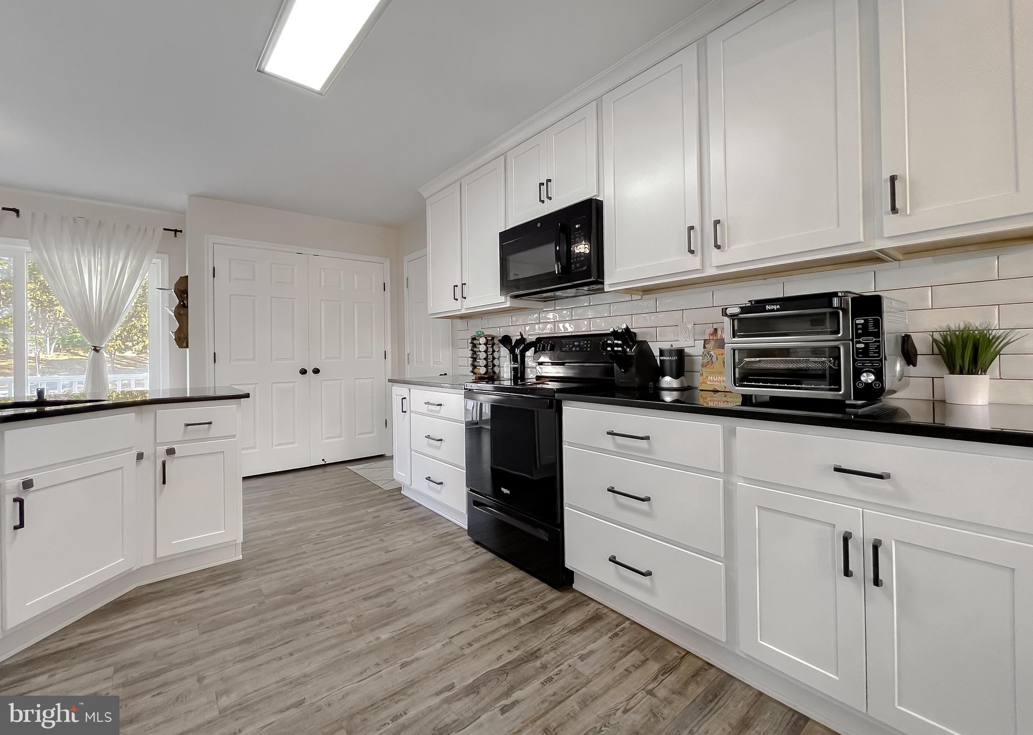 ORIOLE LANDING - Residential