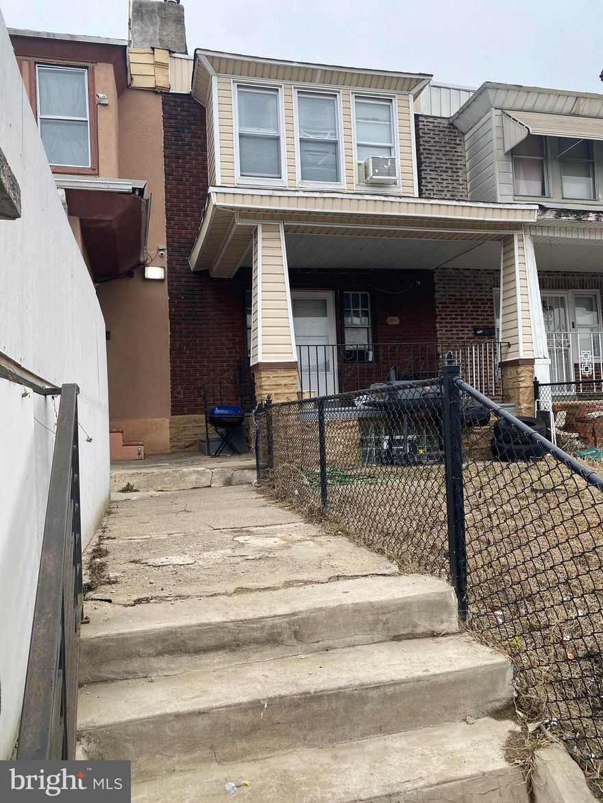 Investor opportunity!! This tenant occupied property is being sold as is   . The buyer will assume all responsibilities regarding the tenant, including but not limited to, negotiating a new lease or initiating eviction if necessary . Serious inquiries only. Cash sale only.