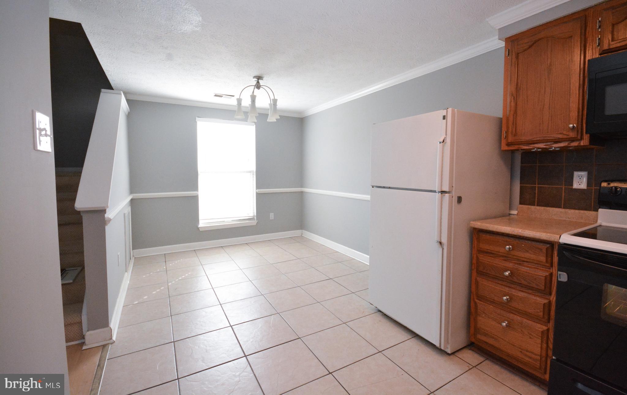 OVERBROOK - Residential Lease