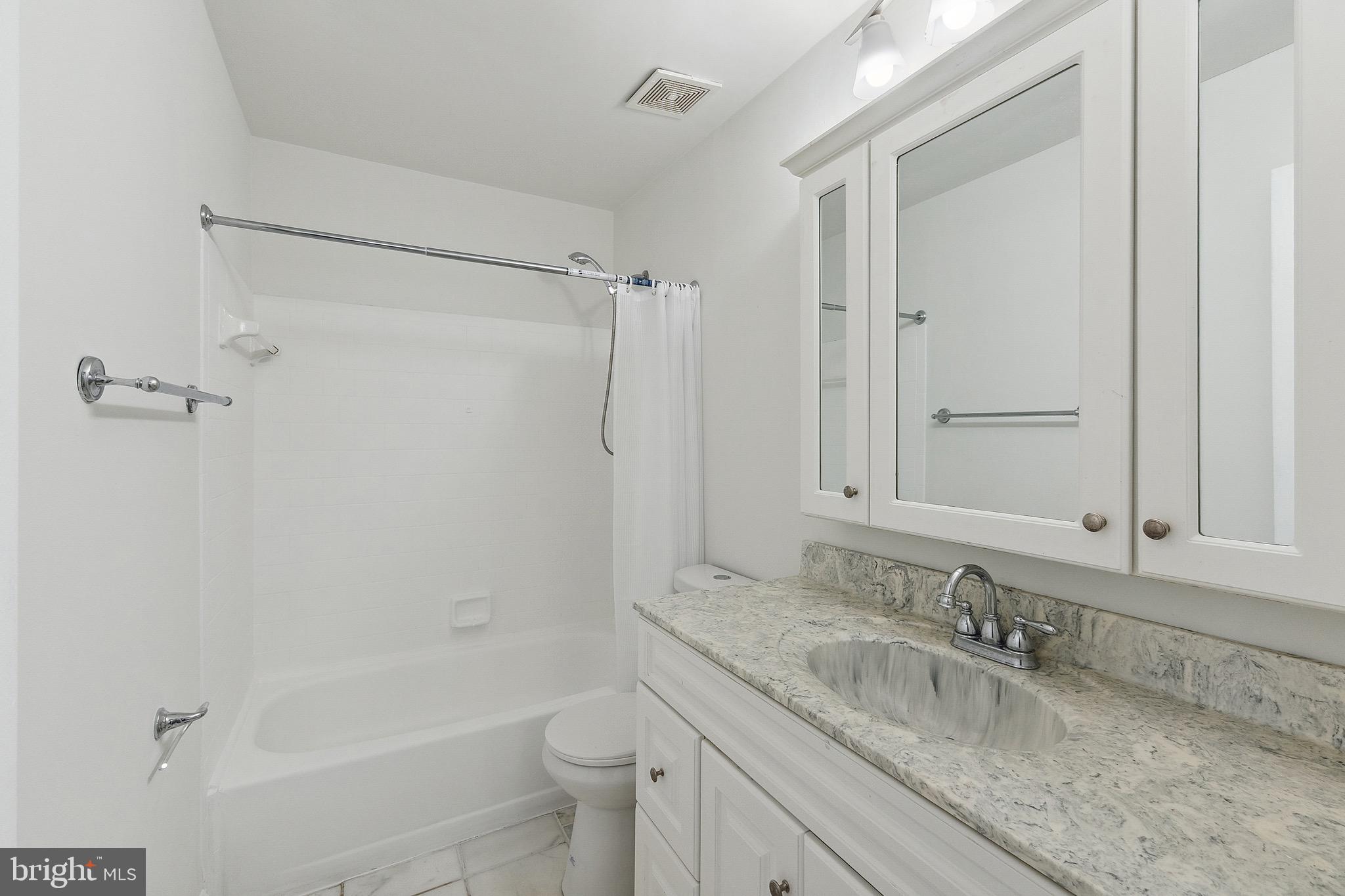 BROADFIELD AT WILTON FARM - Residential