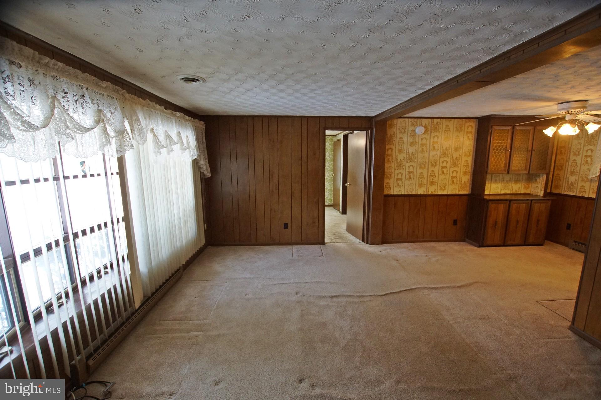 GREEN MANOR ESTATES - Residential