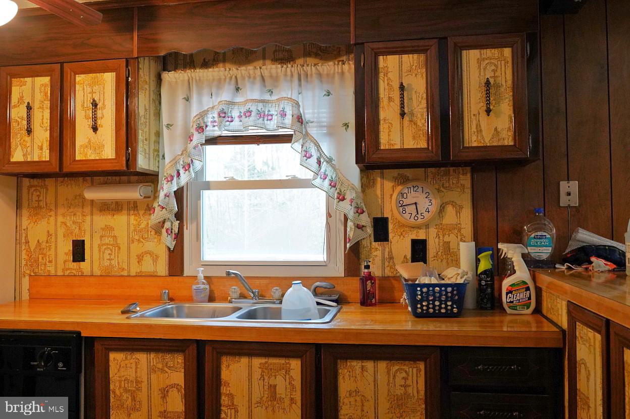 GREEN MANOR ESTATES - Residential