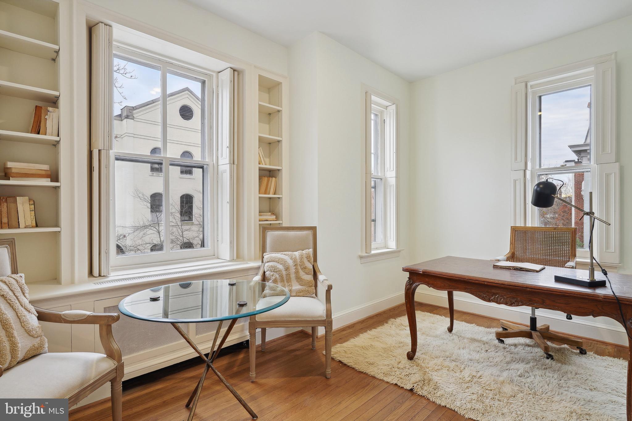GEORGETOWN - Residential