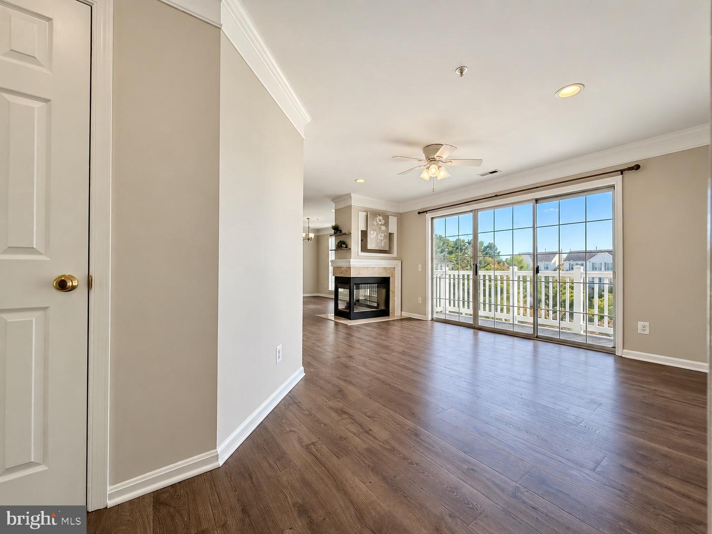 46924 COURTYARD SQUARE 301