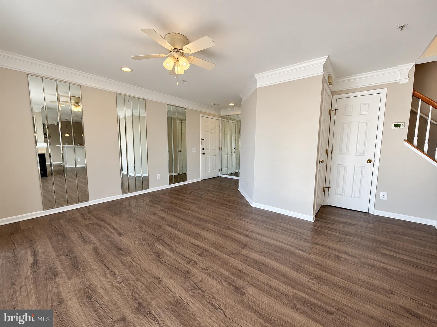 46924 COURTYARD SQUARE 301