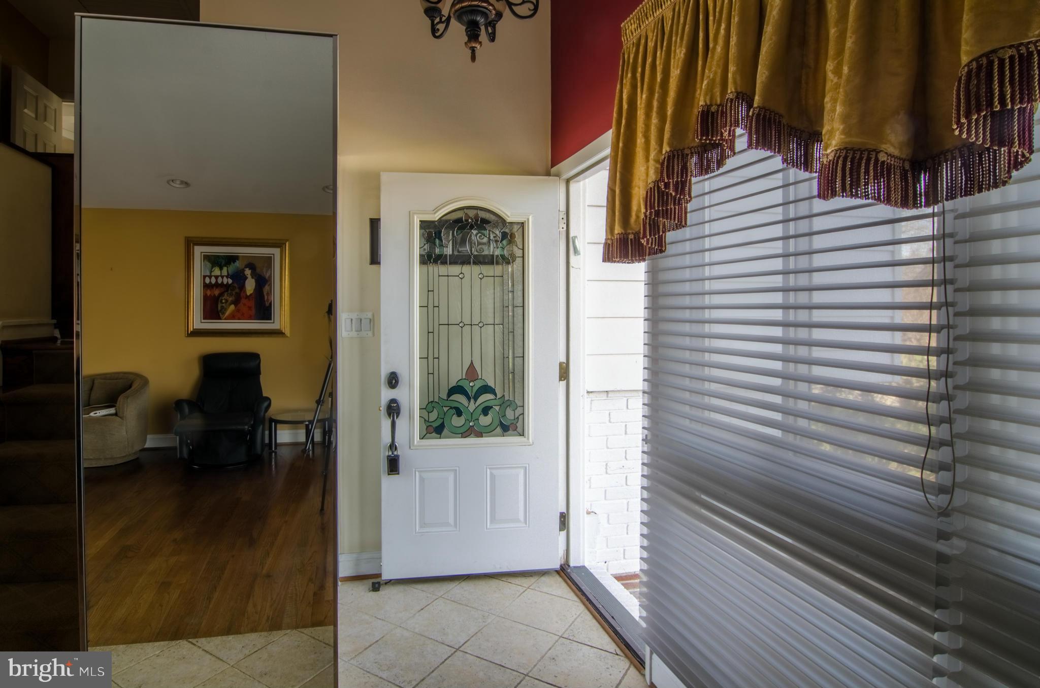 VALLEY STREAM - Residential