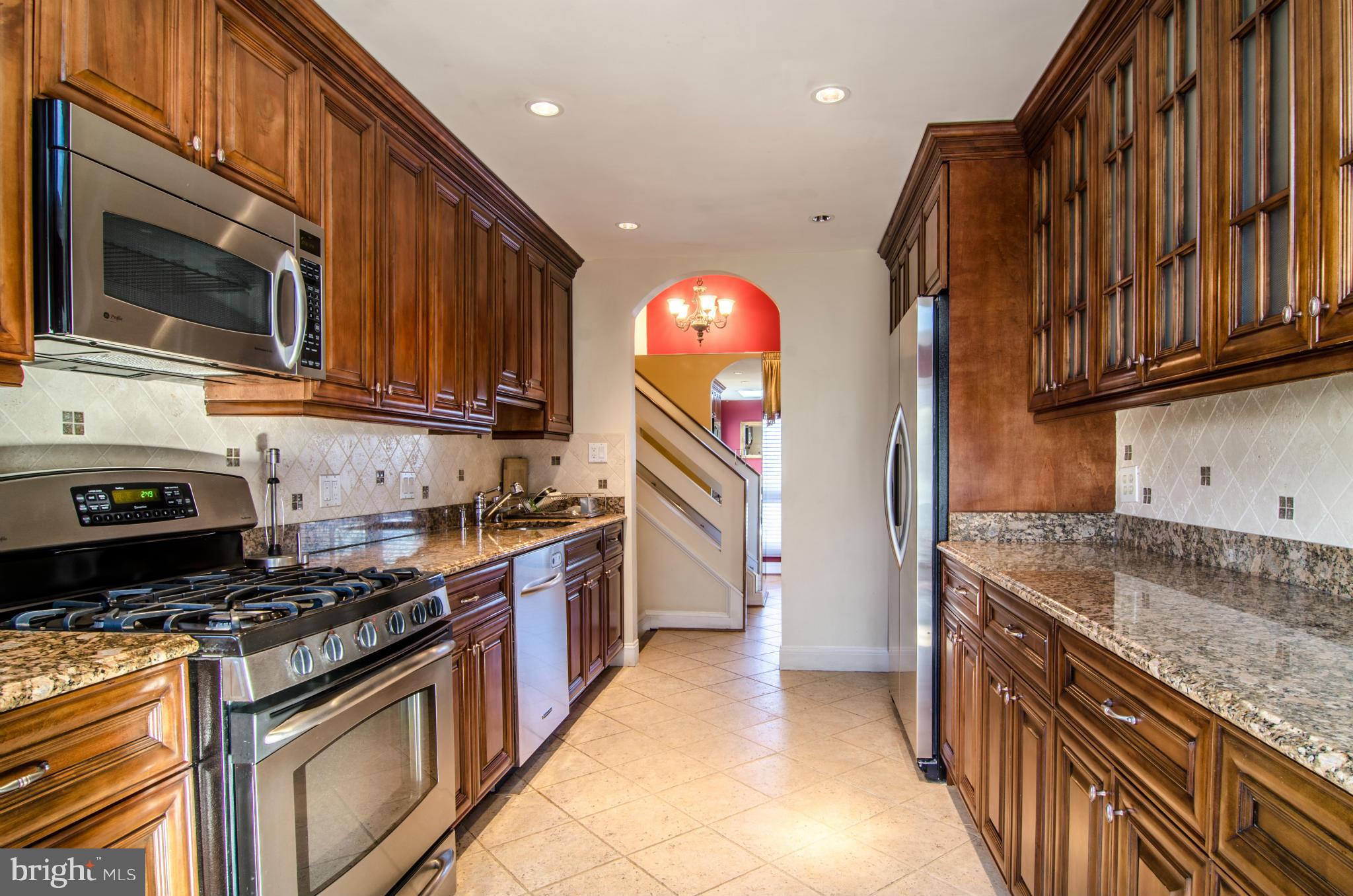 VALLEY STREAM - Residential