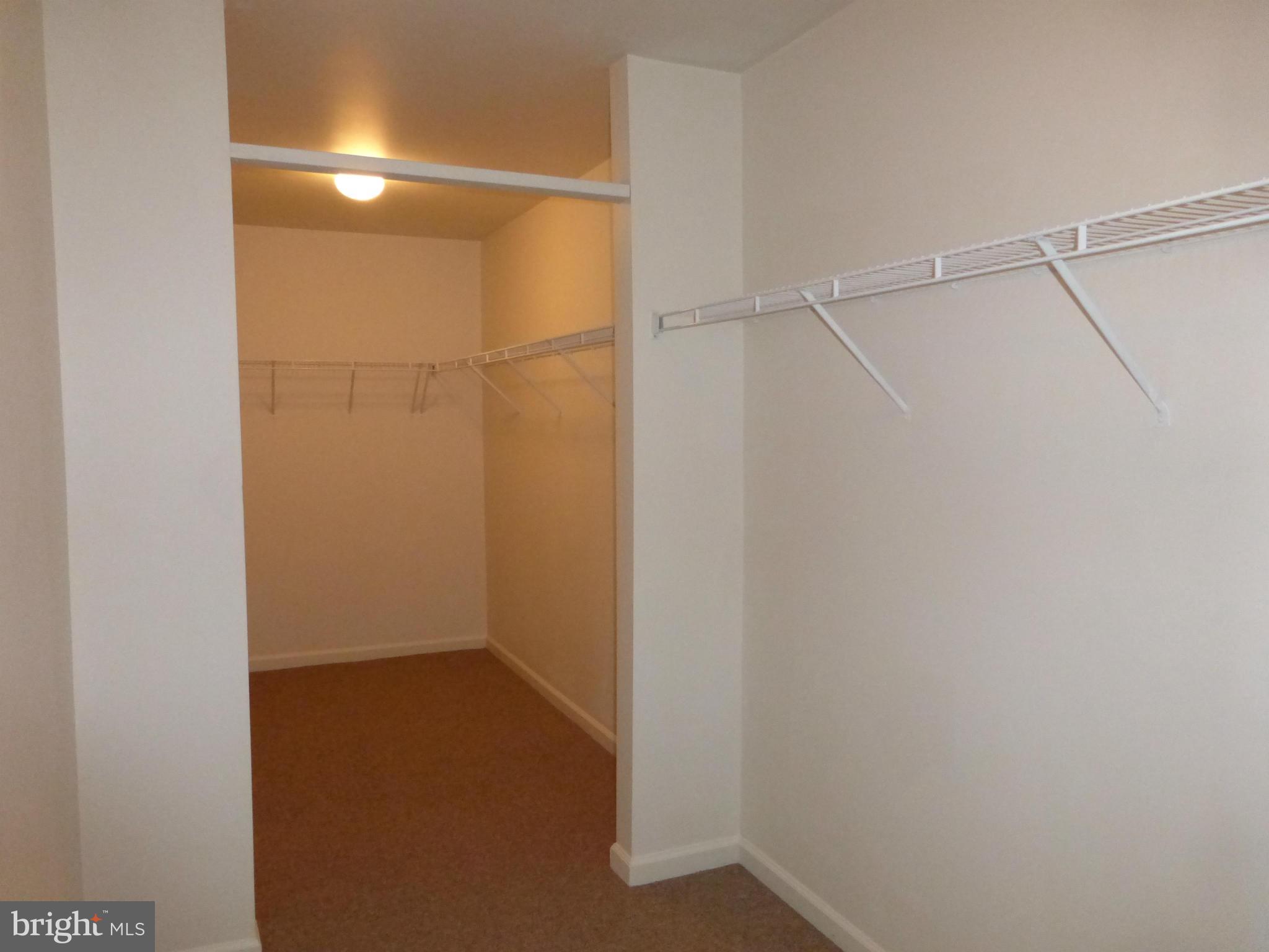 STRATFORD LAND BAY - Residential