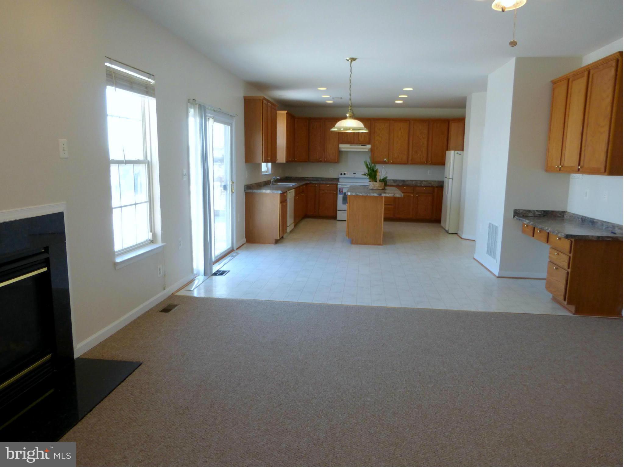 STRATFORD LAND BAY - Residential