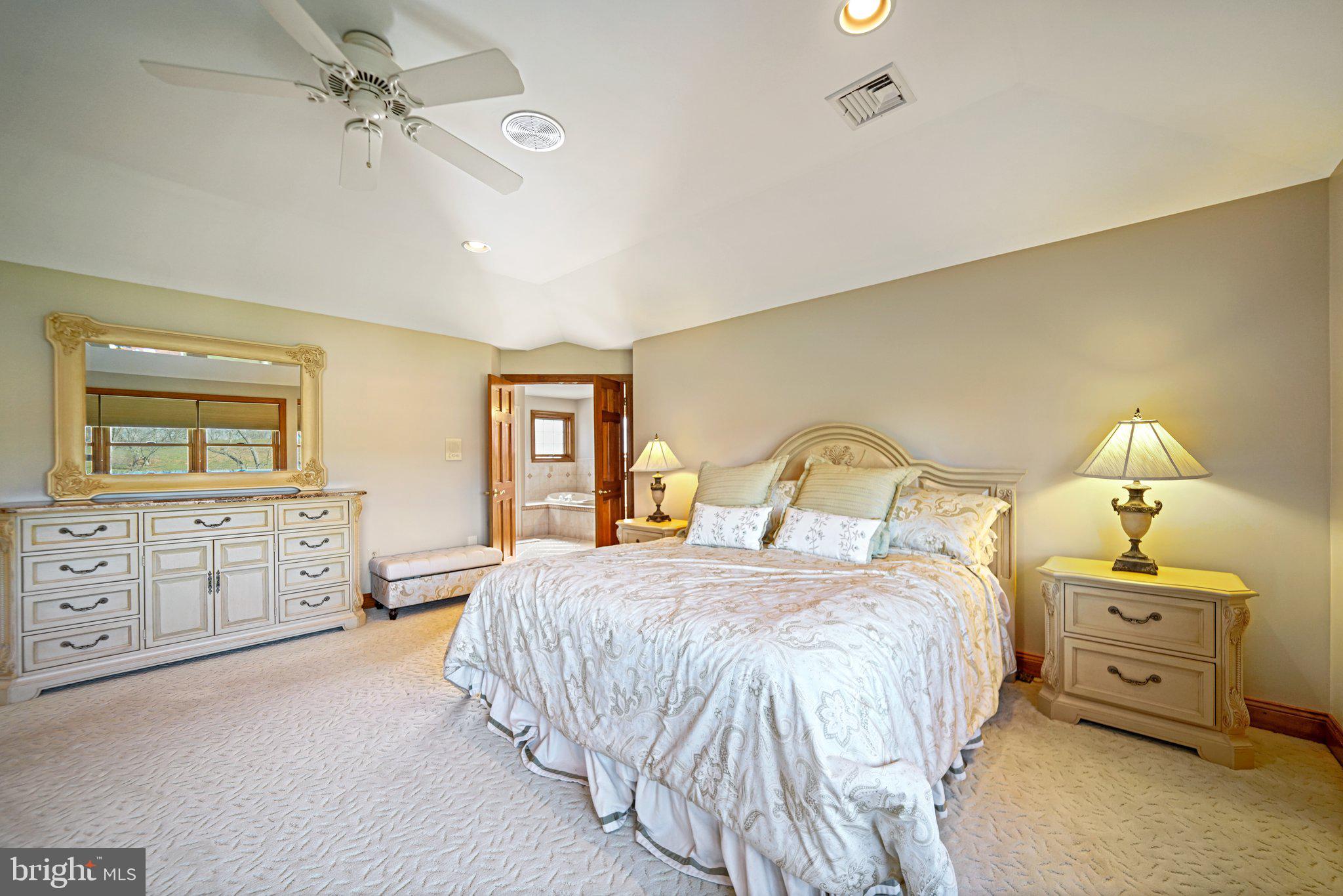 CARROLL HILL - Residential