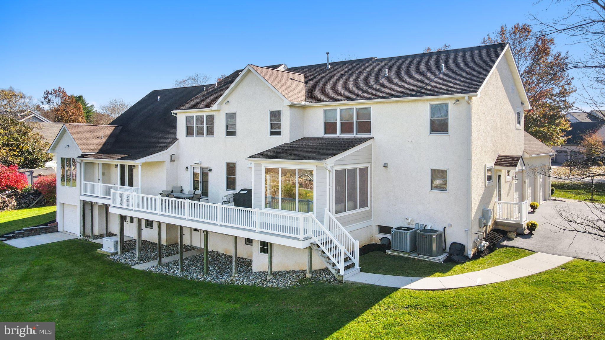 CARROLL HILL - Residential