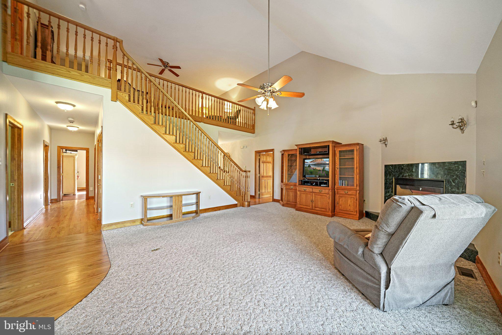 CARROLL HILL - Residential