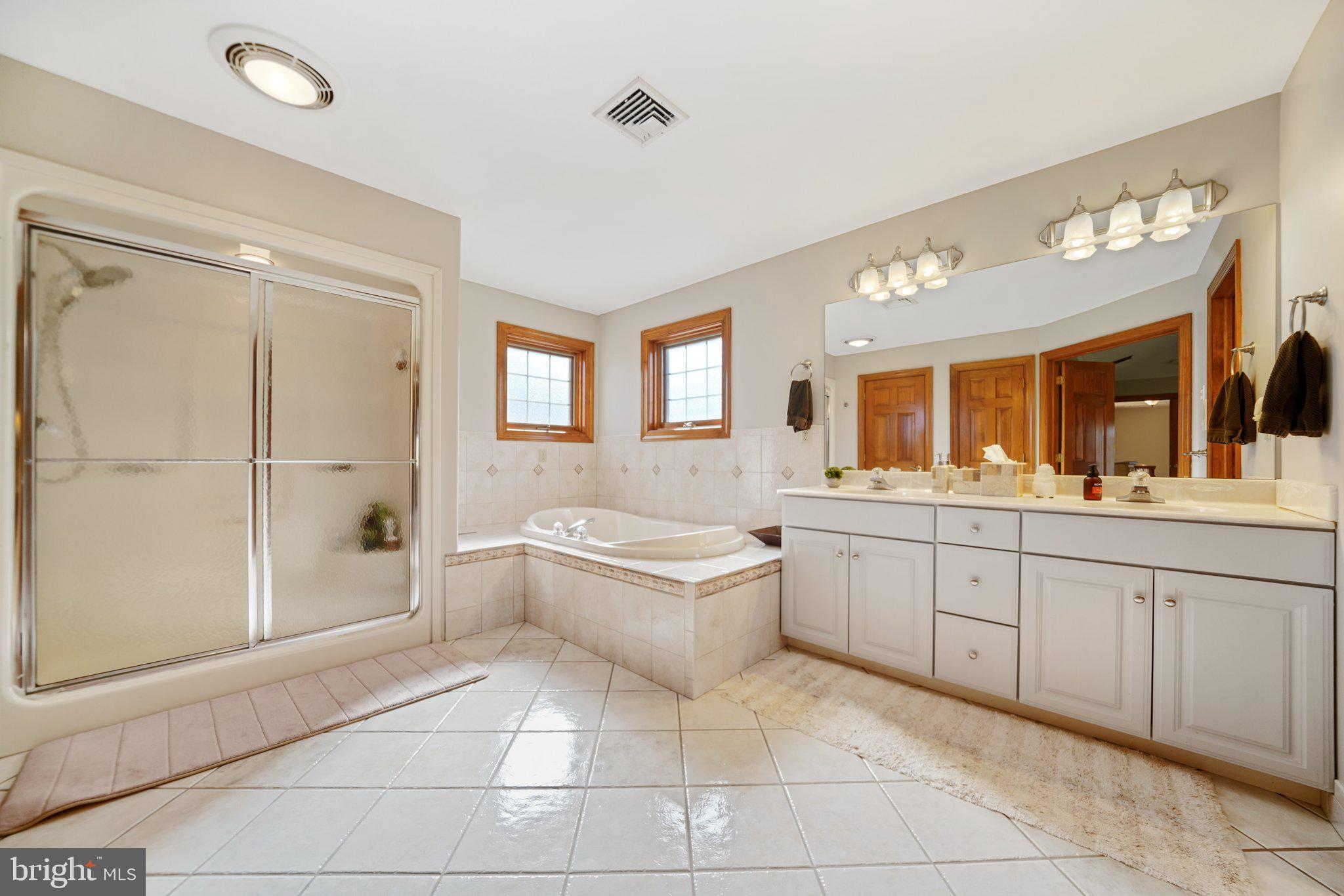 CARROLL HILL - Residential