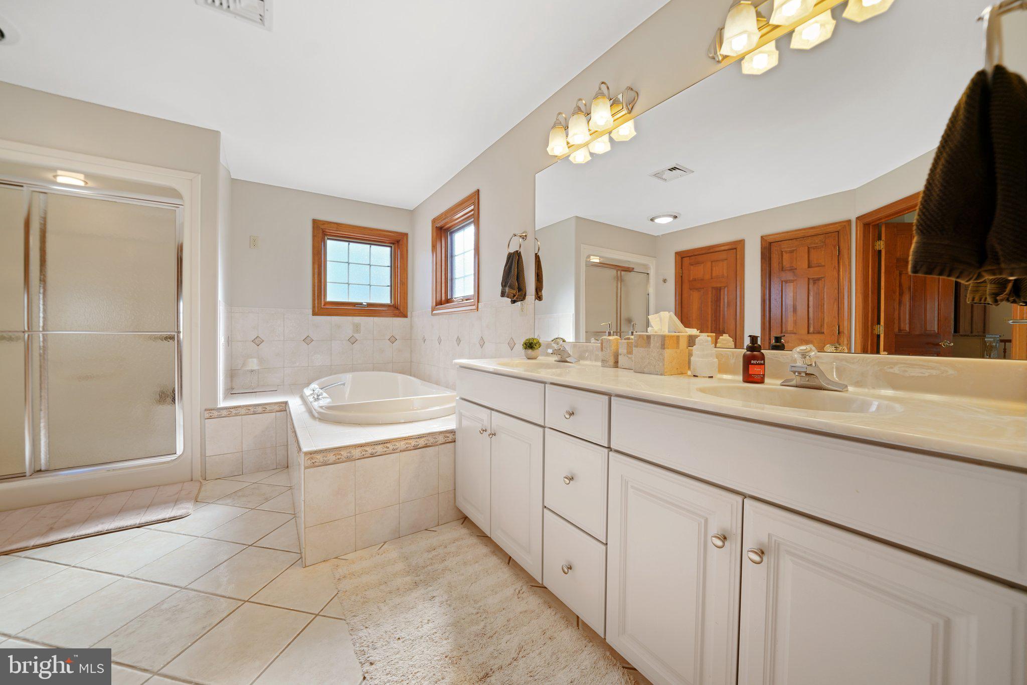 CARROLL HILL - Residential