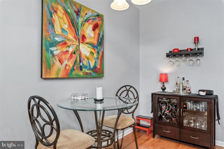 SOUTH RIDING - Residential Lease