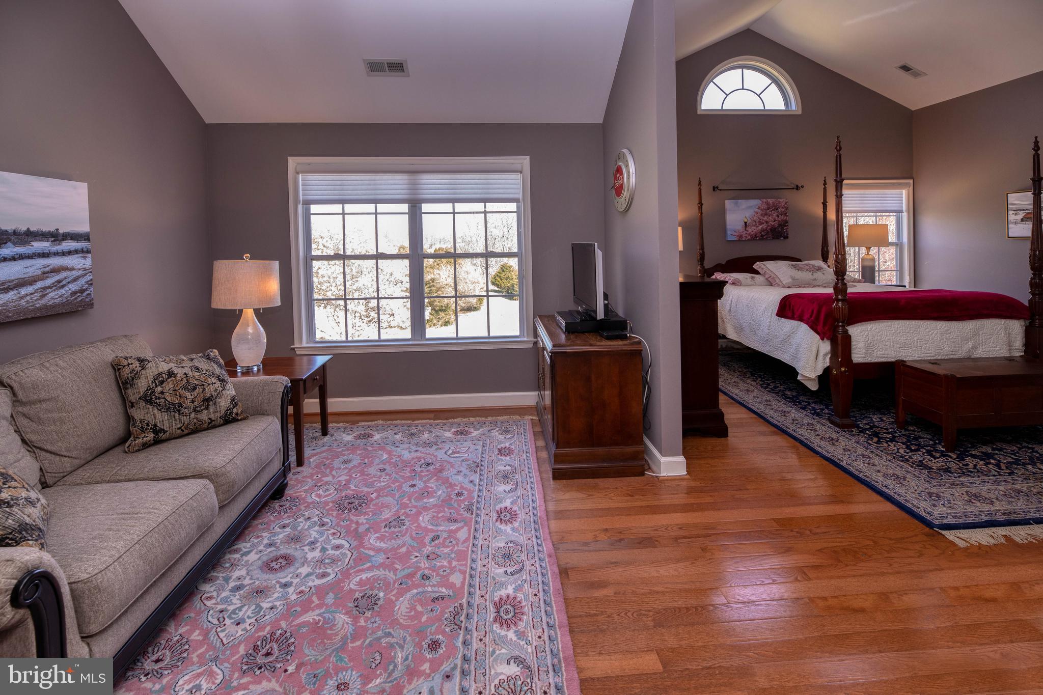 FERNBANK - Residential