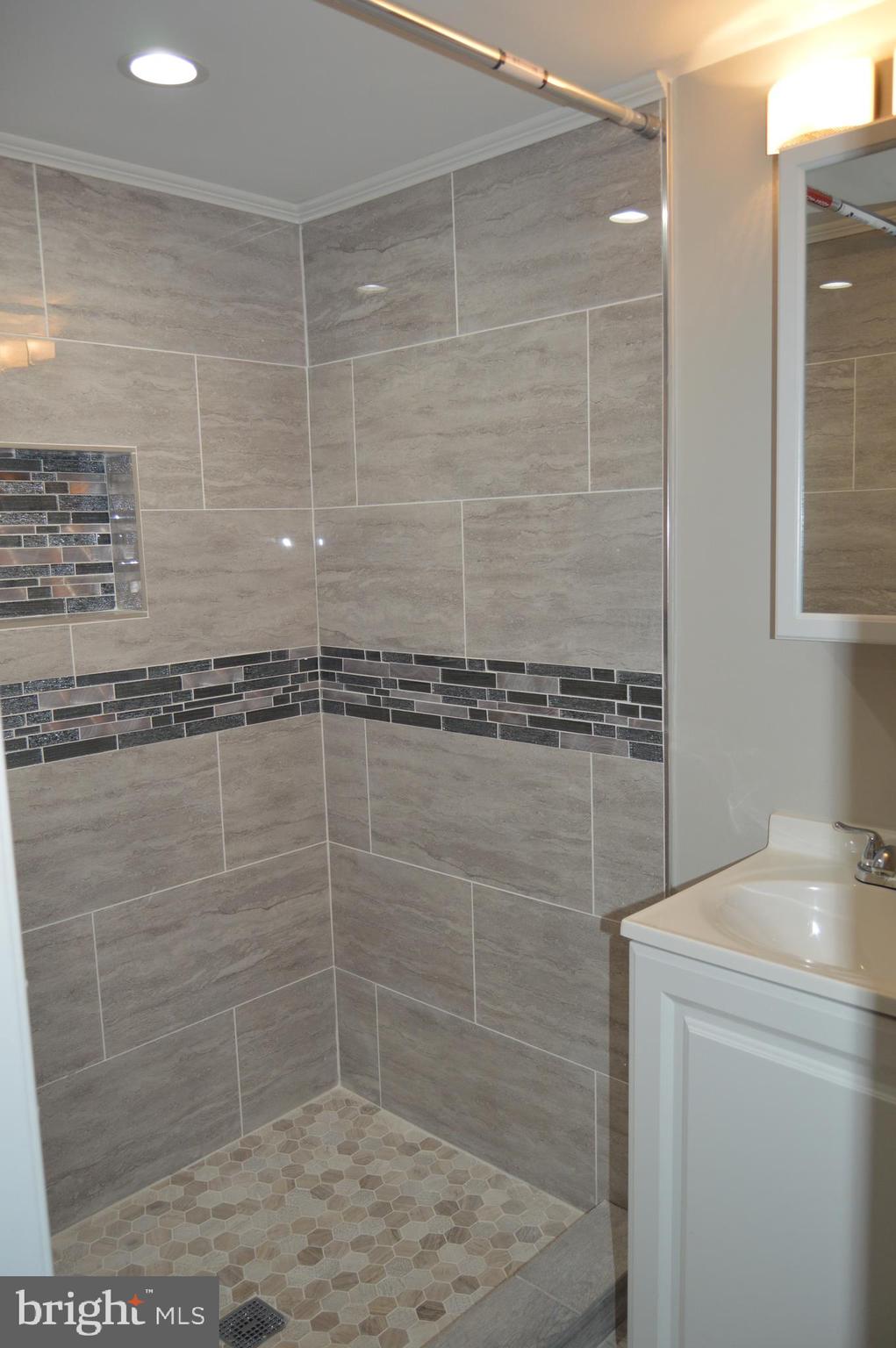 HALETHORPE - Residential