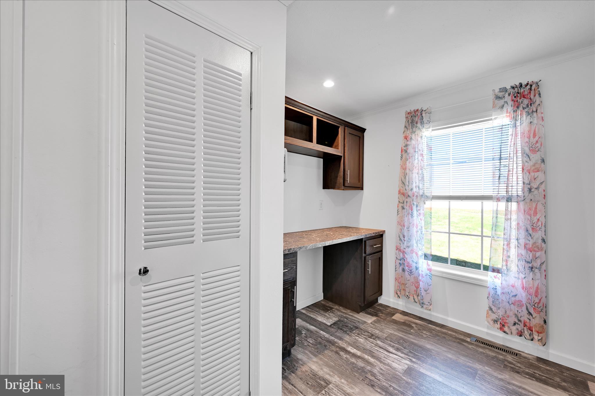 NORTHCREST ACRES MH PARK - Residential