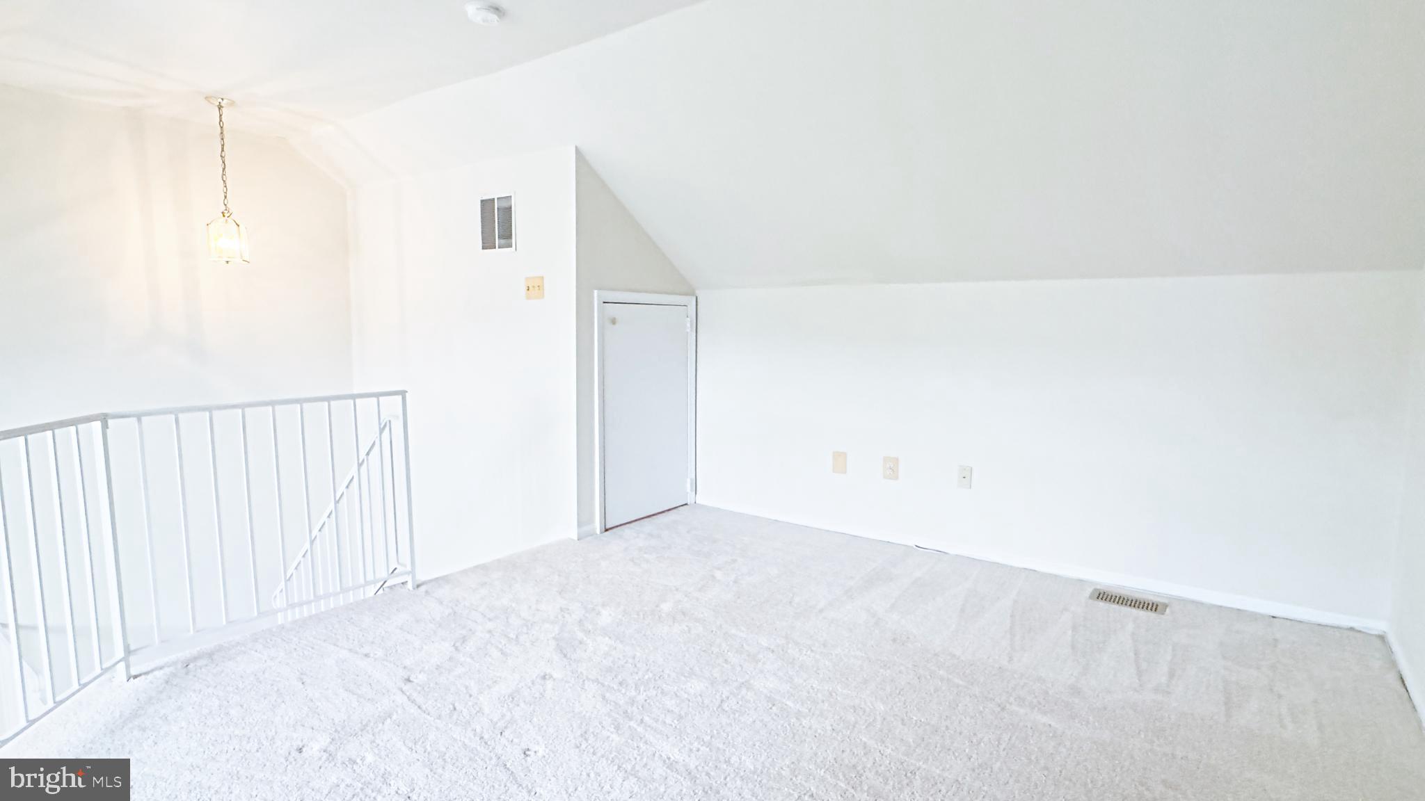 STONEY BEACH - Residential