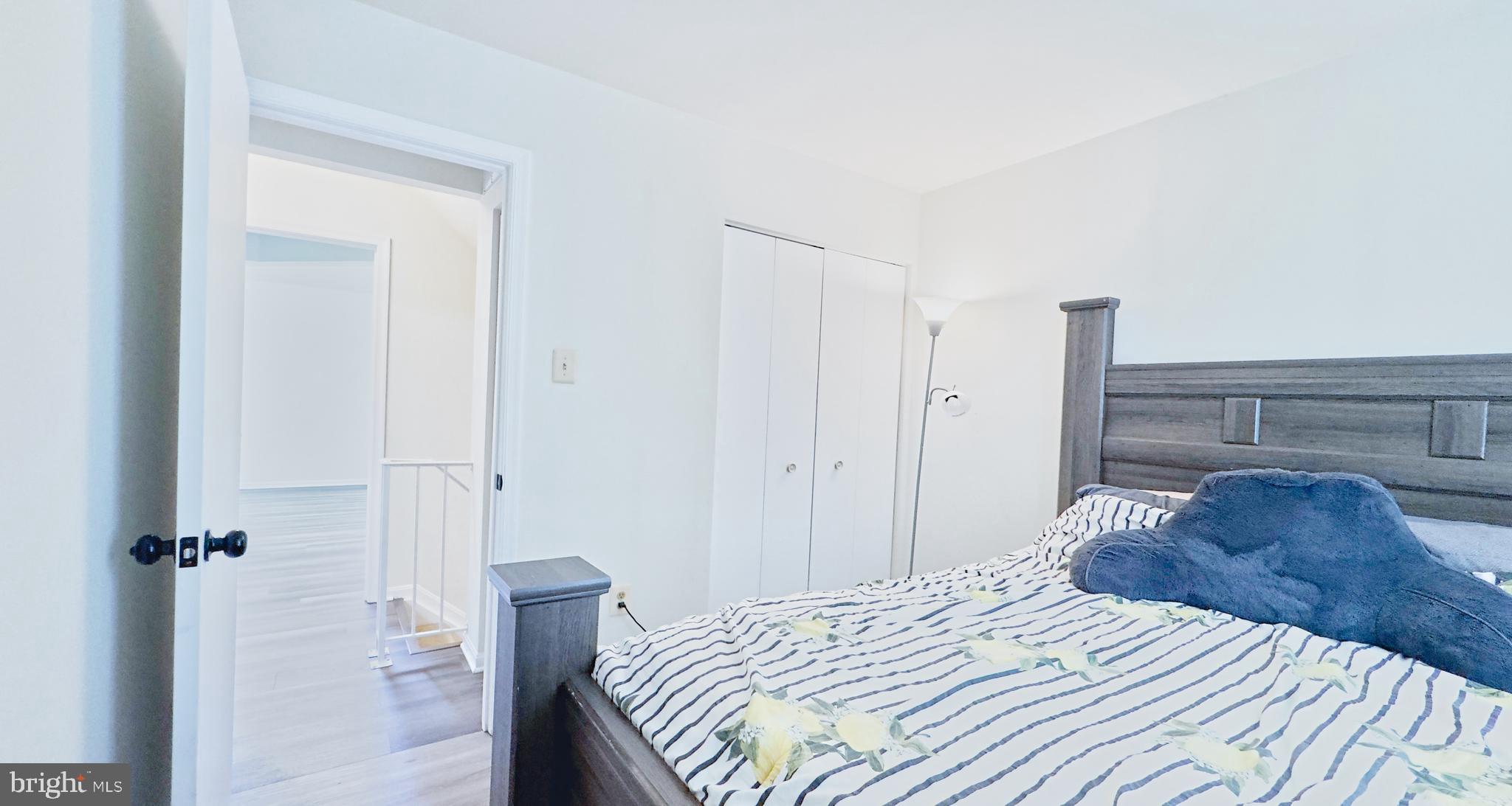 STONEY BEACH - Residential