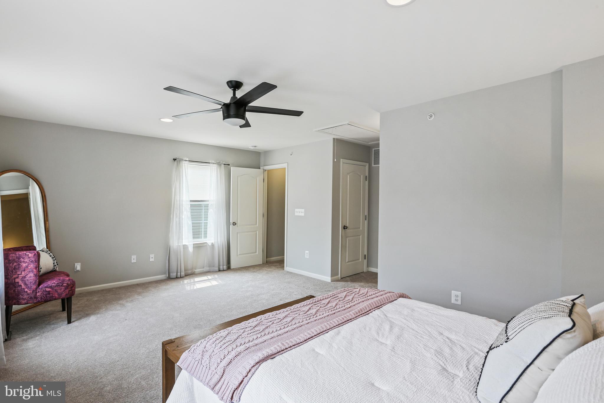 RESERVOIR RIDGE - Residential