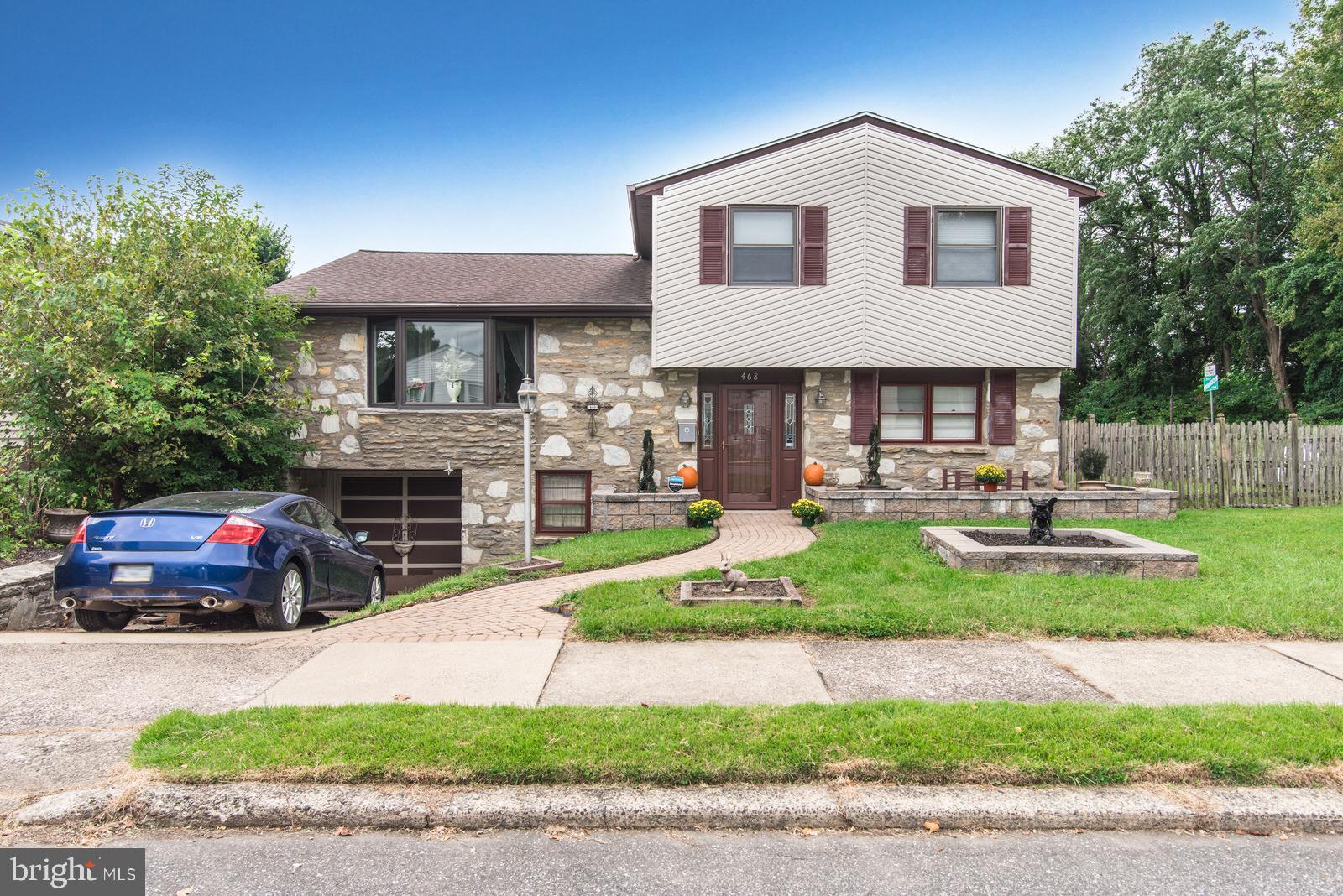 468 PINEWOOD ROAD