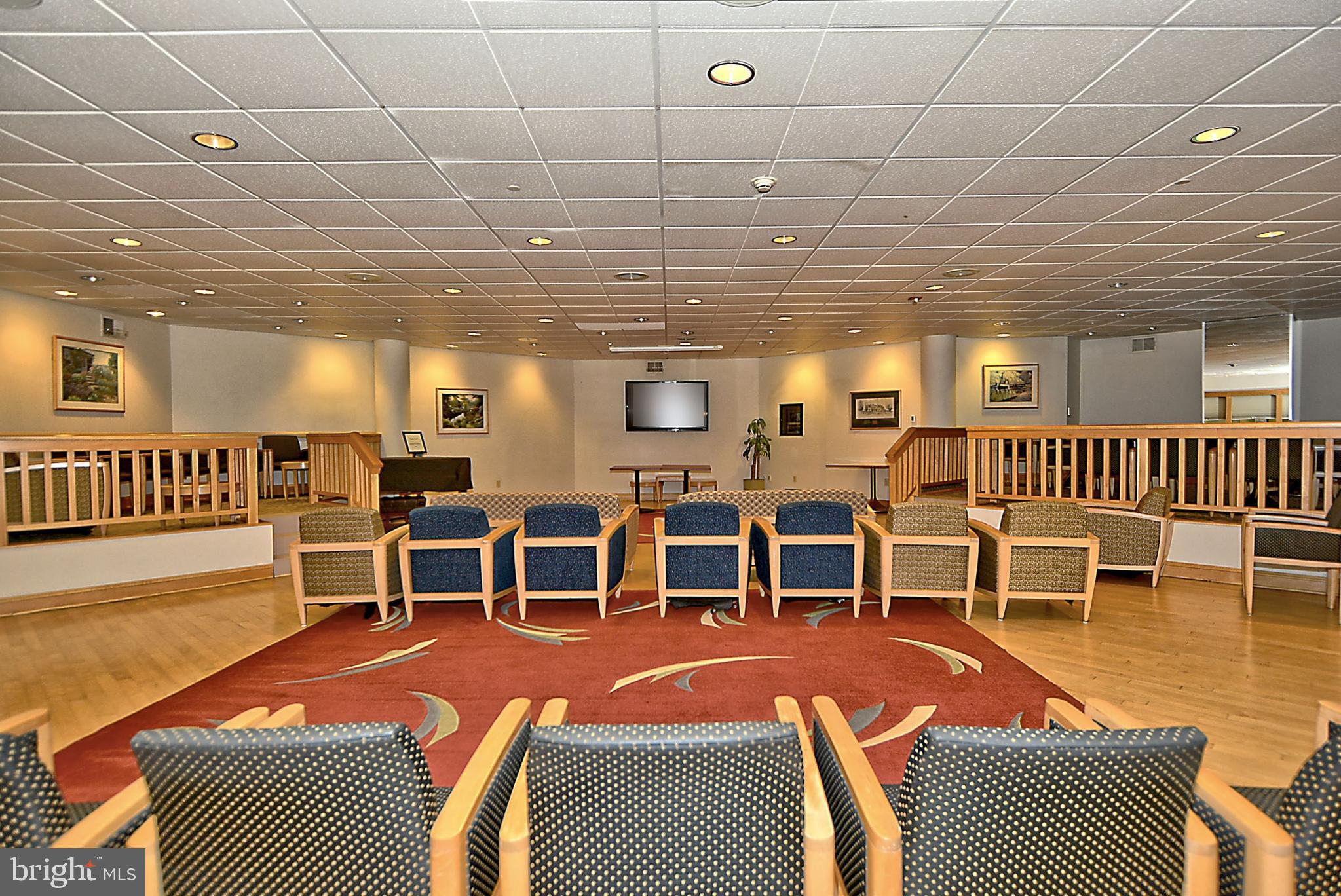 MONTEBELLO - Residential