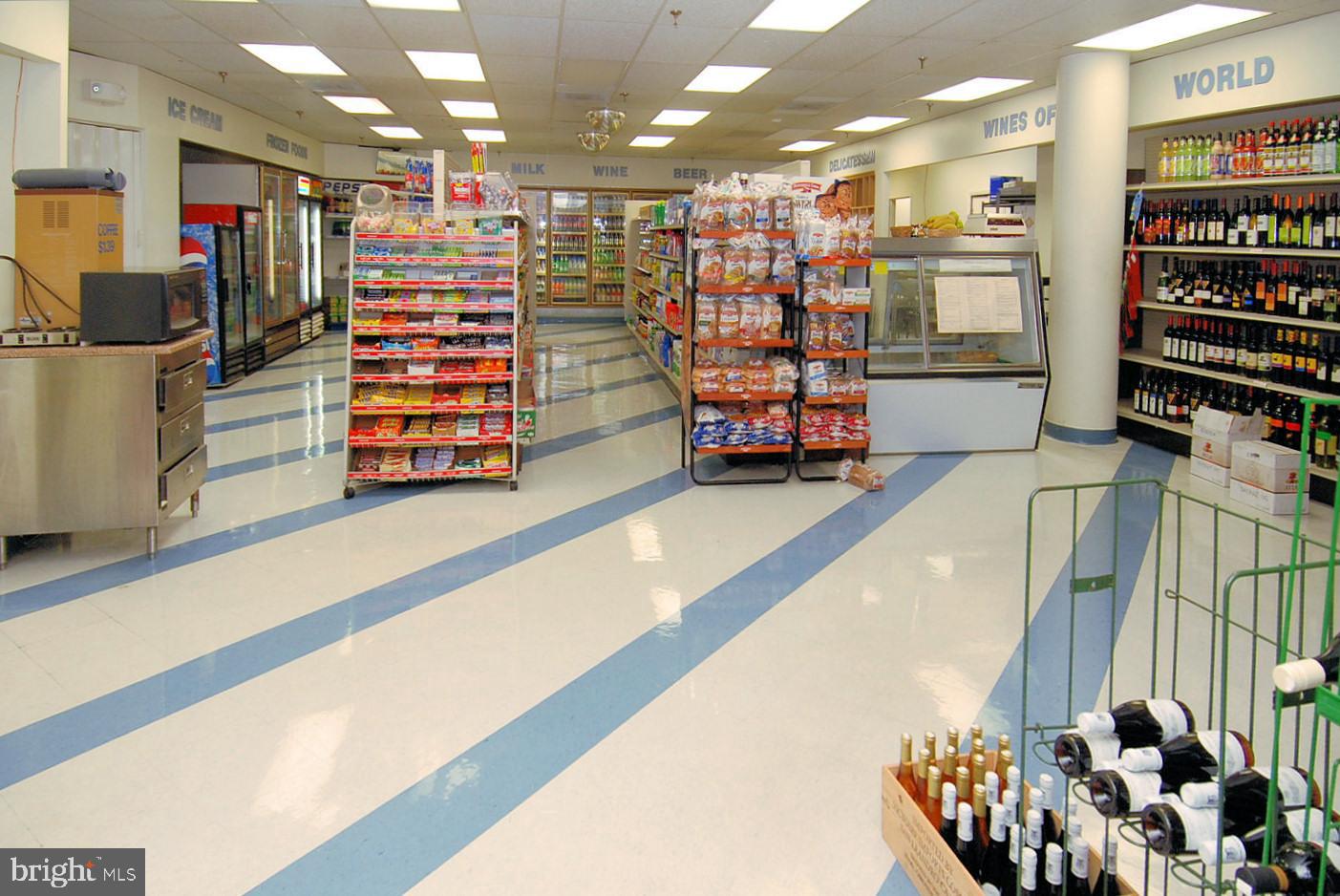 MONTEBELLO - Residential