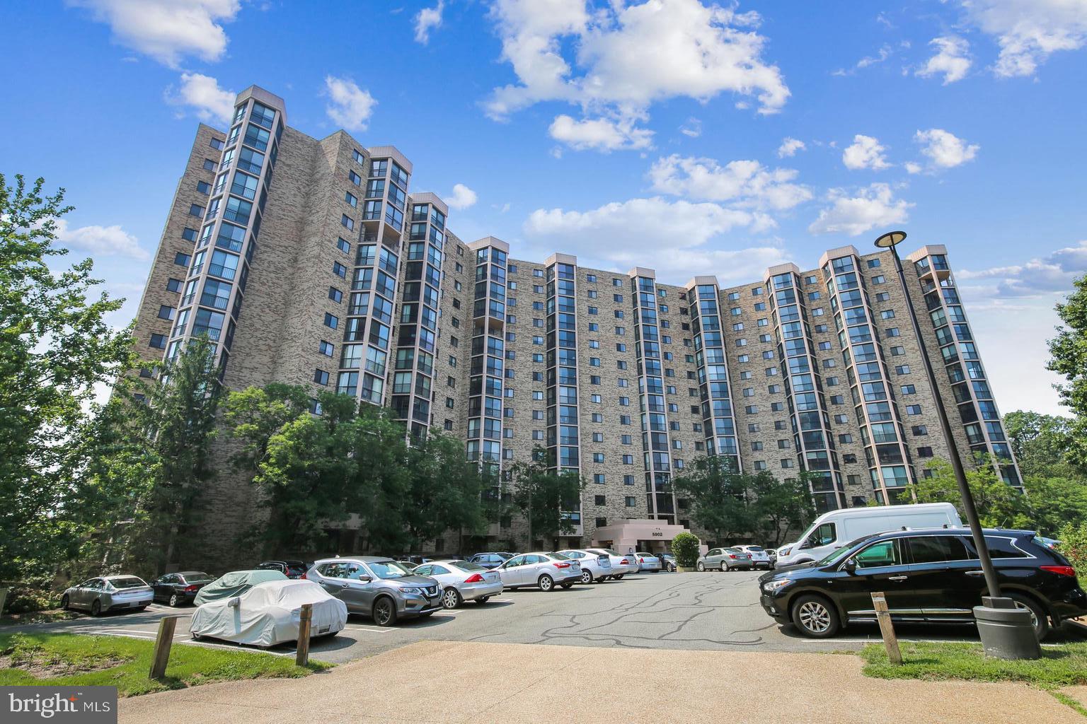 MONTEBELLO - Residential