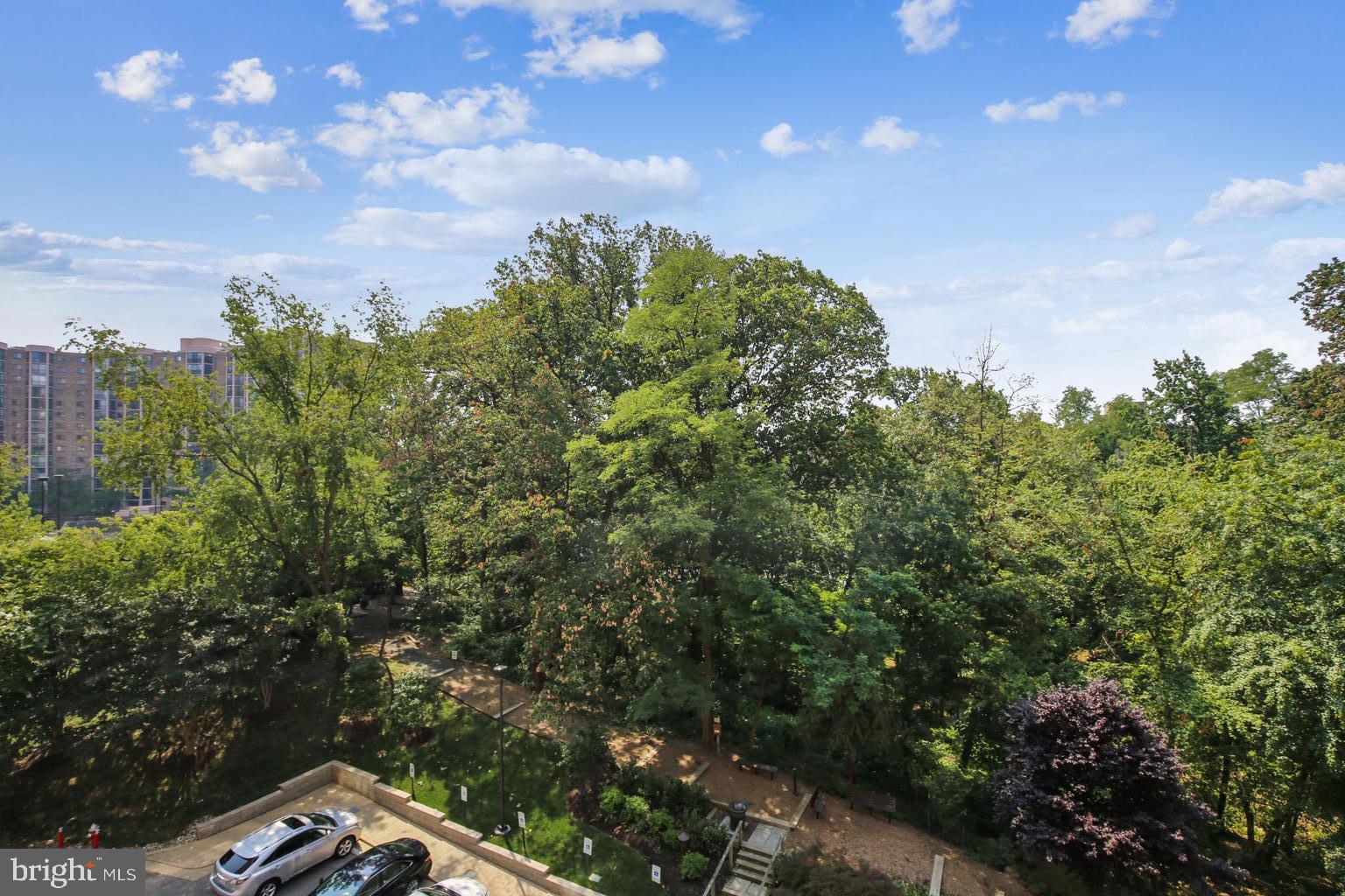 MONTEBELLO - Residential