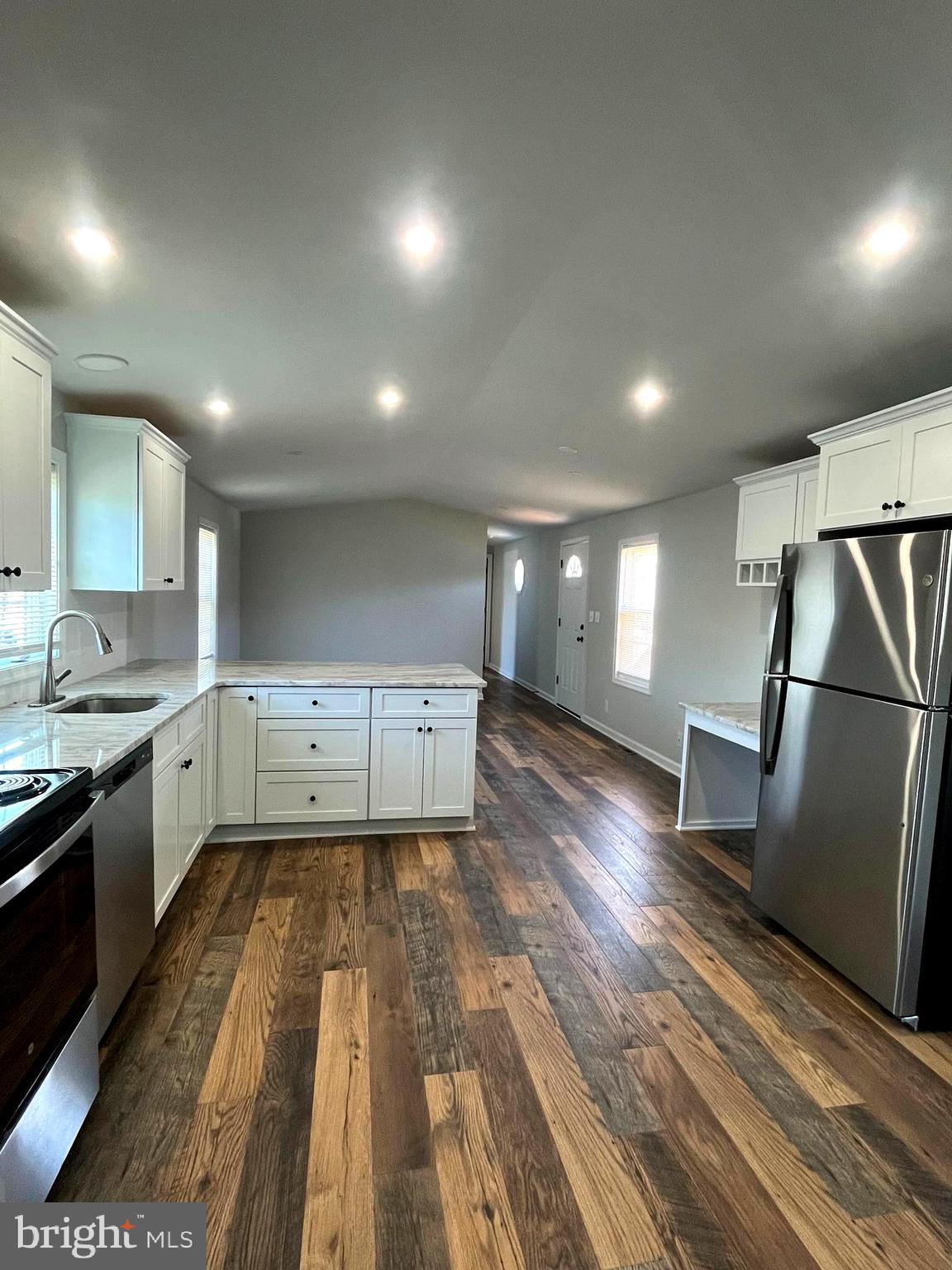 HIDDEN VALLEY ESTATES - Residential