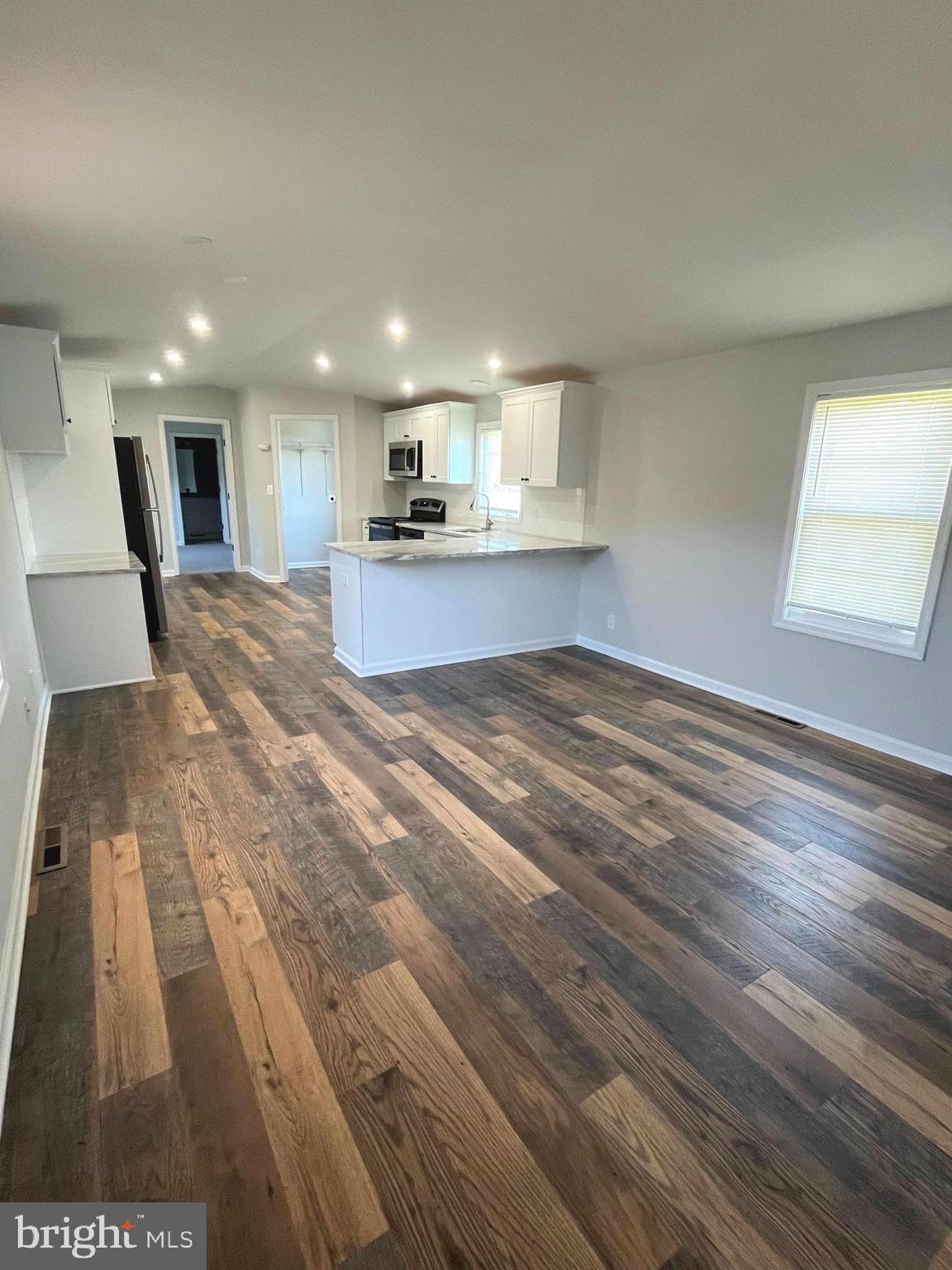 HIDDEN VALLEY ESTATES - Residential