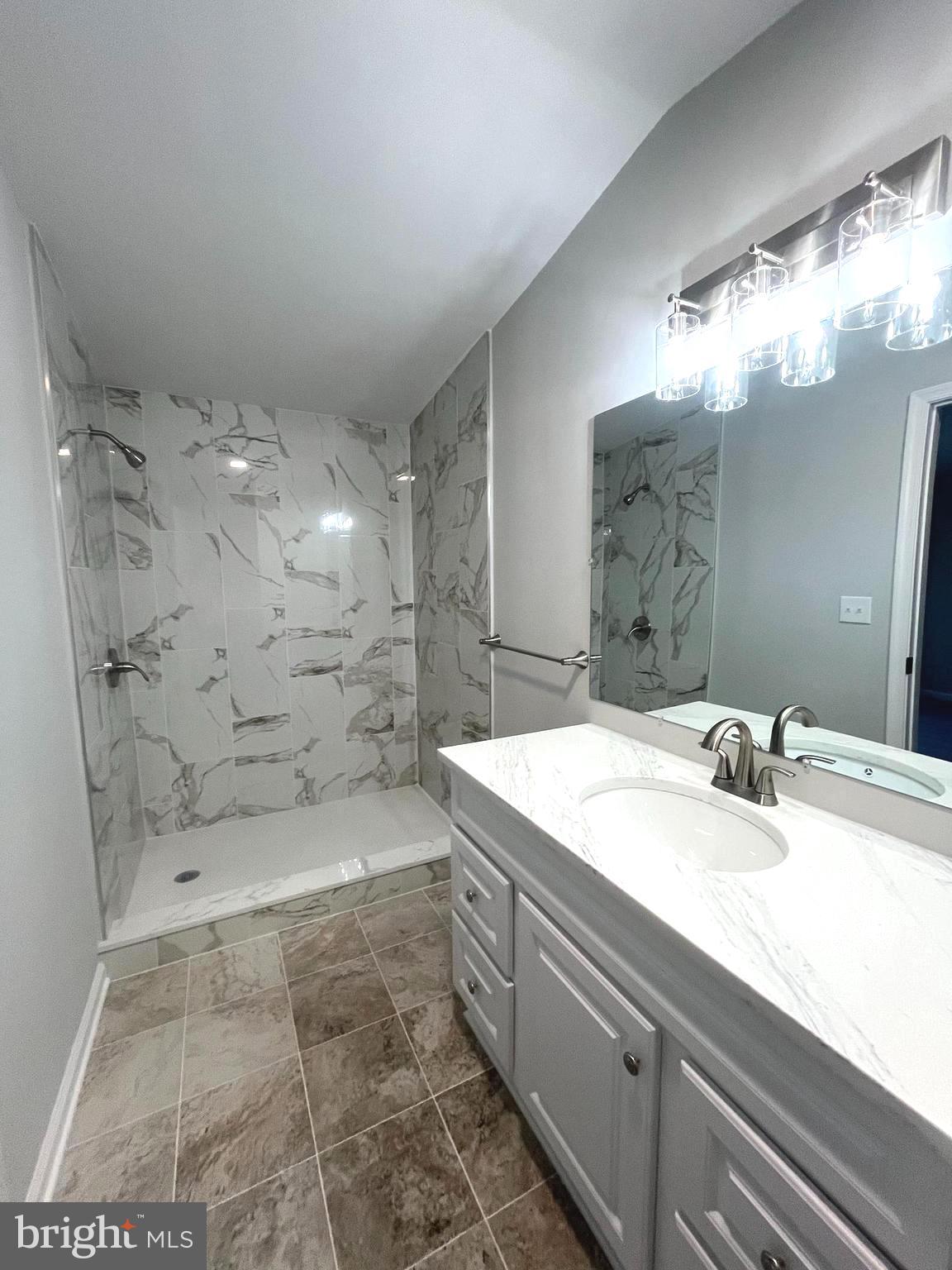 HIDDEN VALLEY ESTATES - Residential