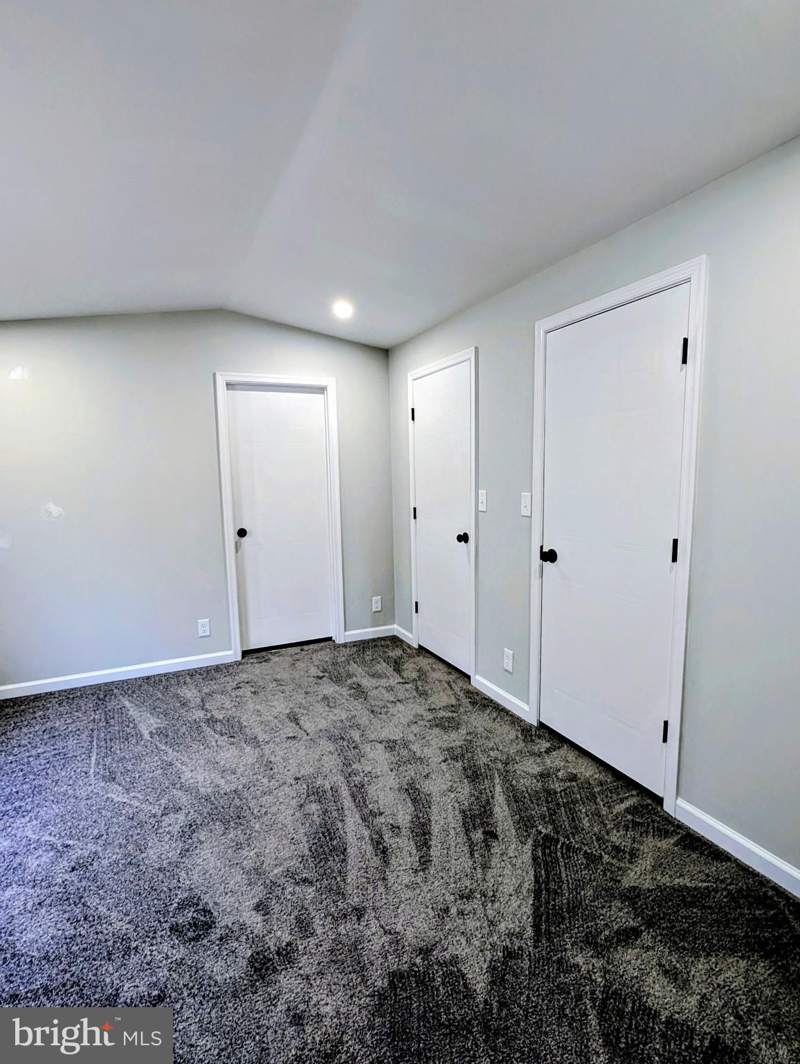 HIDDEN VALLEY ESTATES - Residential
