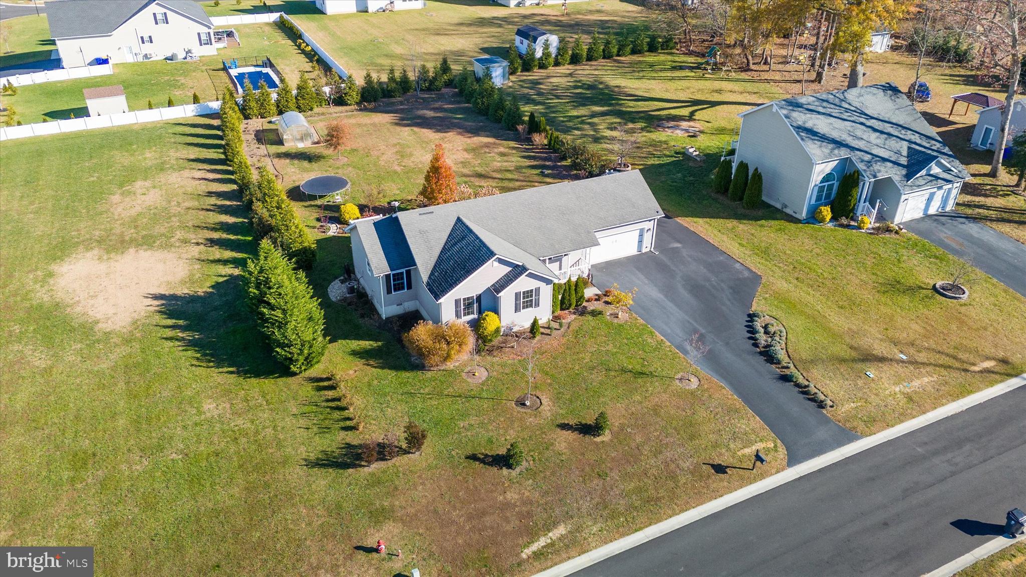 25 E BUCK POINT ROAD