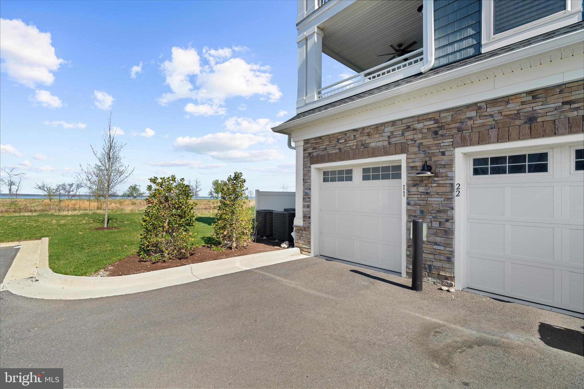 132 WHEELHOUSE WAY 11