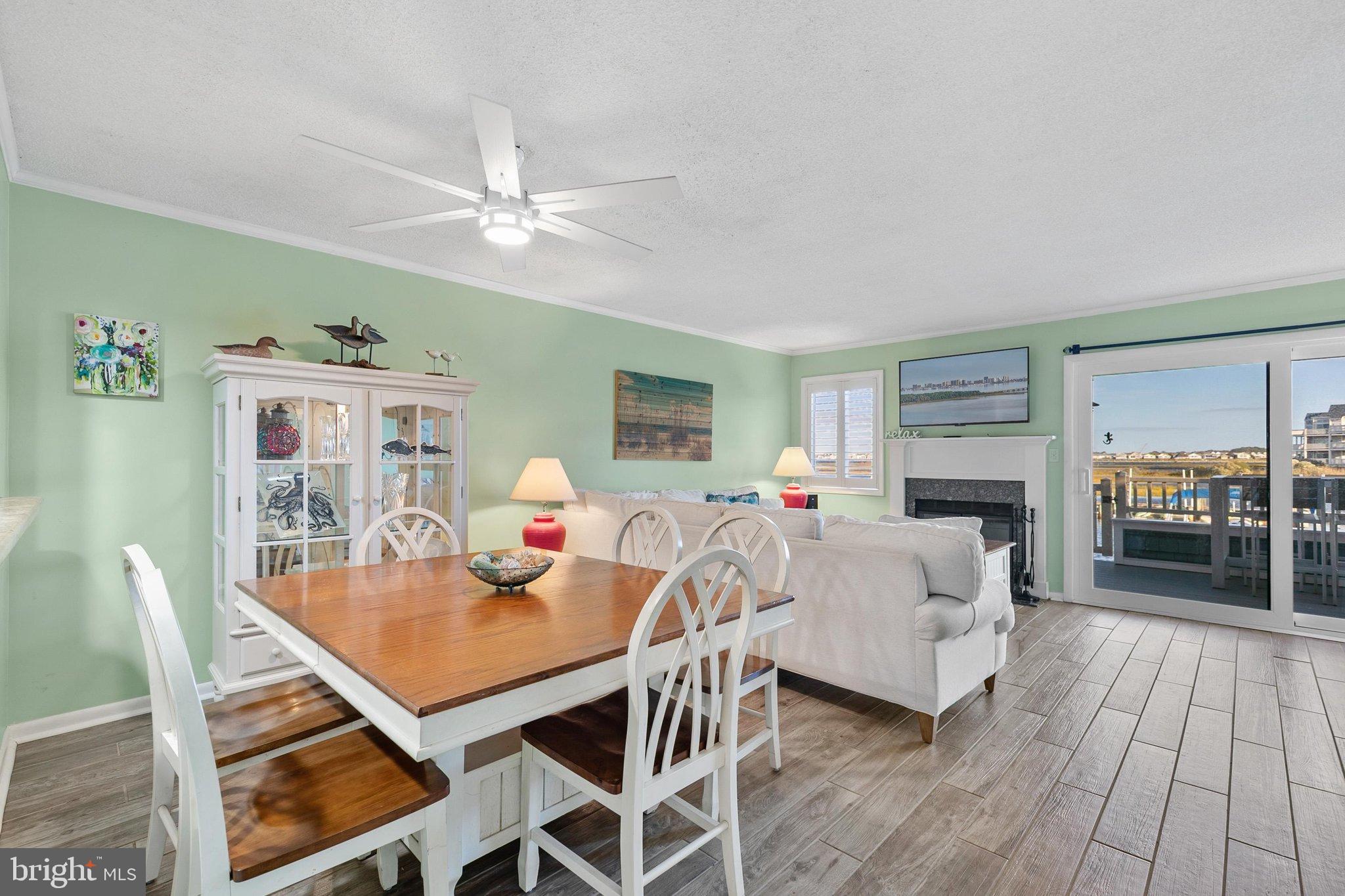 216 N HERON DRIVE 216-2