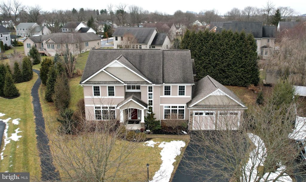 Photo of 170 Fernleaf Ct, STATE COLLEGE, PA 16801 (MLS # PACE2517764)