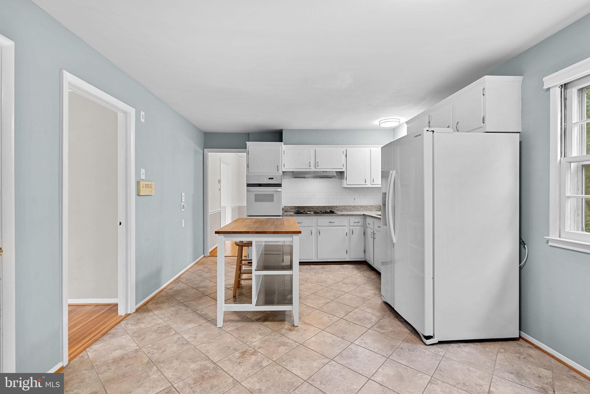 SPRINGBROOK FOREST - Residential Lease