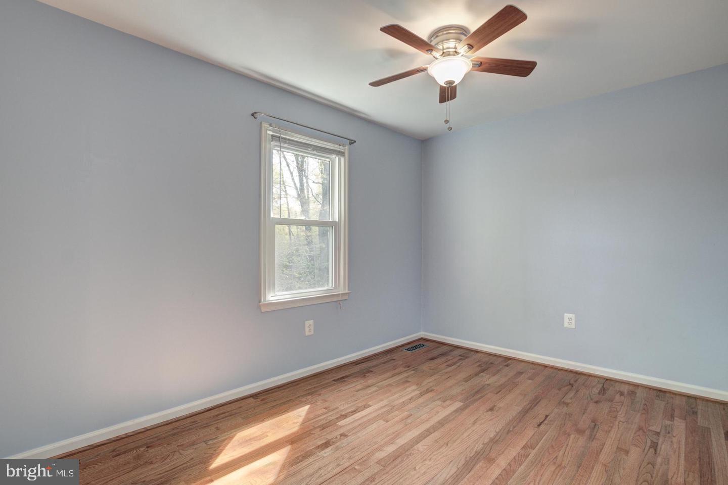 VILLA D ESTE VILLAGE - Residential Lease